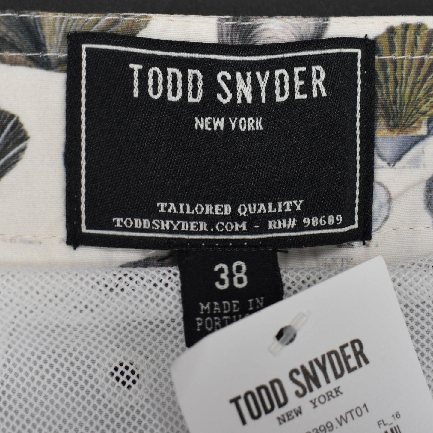 Todd Snyder x John Derian - Shell Print Swim Shorts