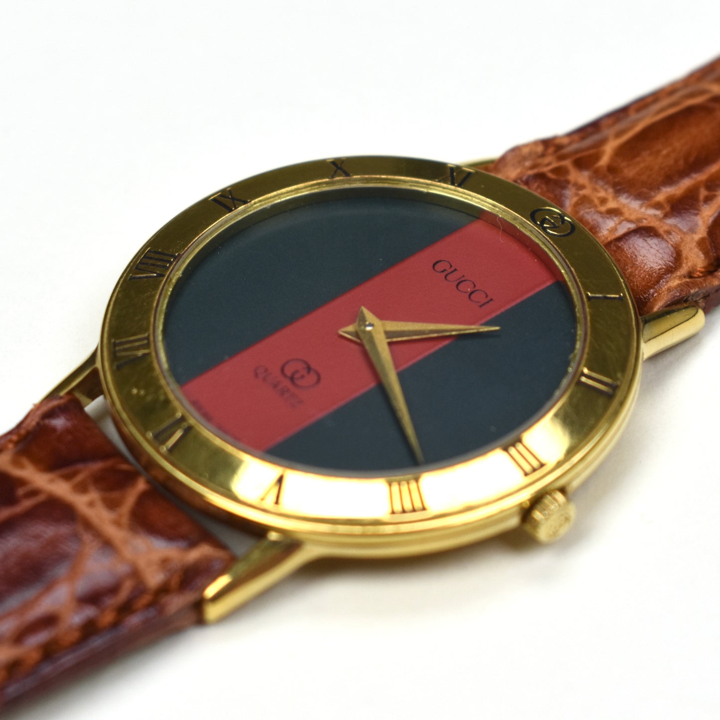 Gucci - 3000M Gold Web Dial Watch (80s)