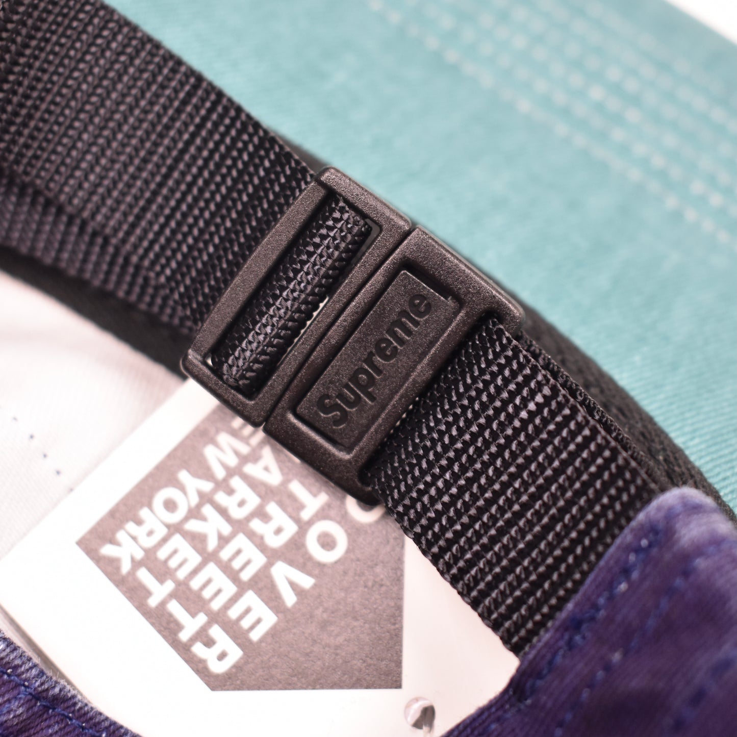 Supreme - Pigment 2-Tone Box Logo Hat (Navy/Teal)