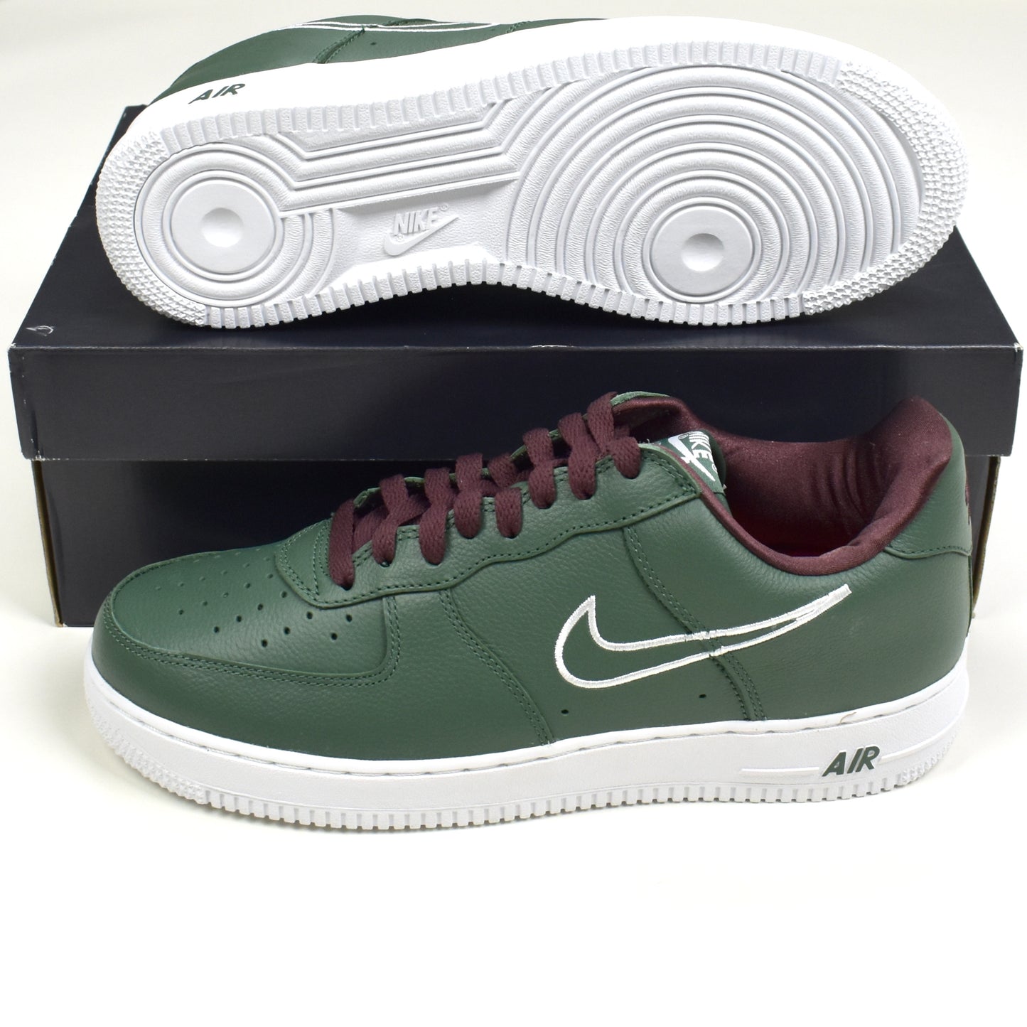 Nike - Air Force 1 Low Retro 'Hong Kong'