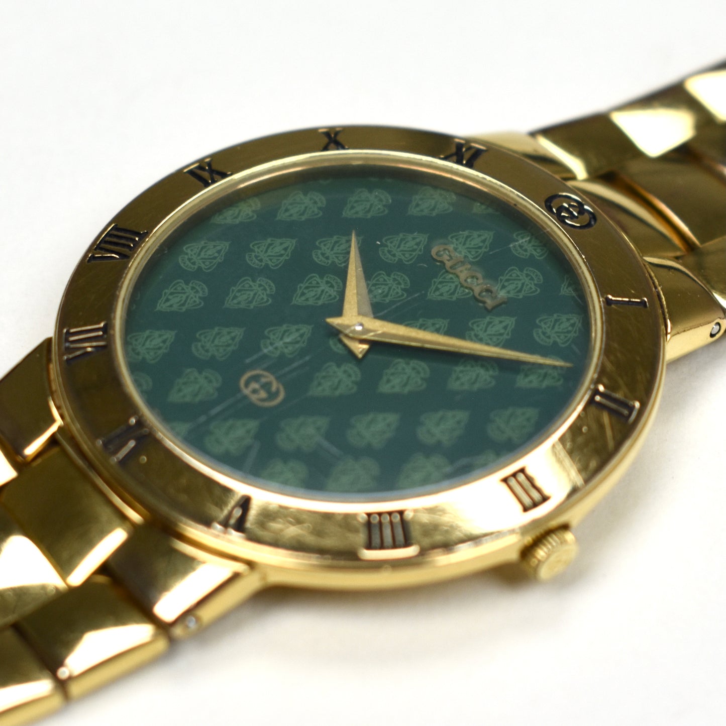 Gucci - 3300M Gold / Green Crest Dial Watch