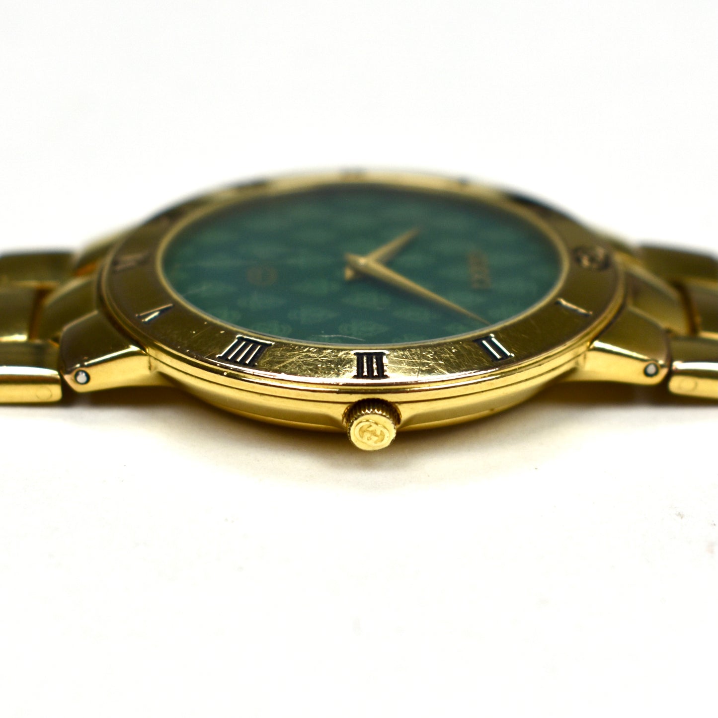 Gucci - 3300M Gold / Green Crest Dial Watch
