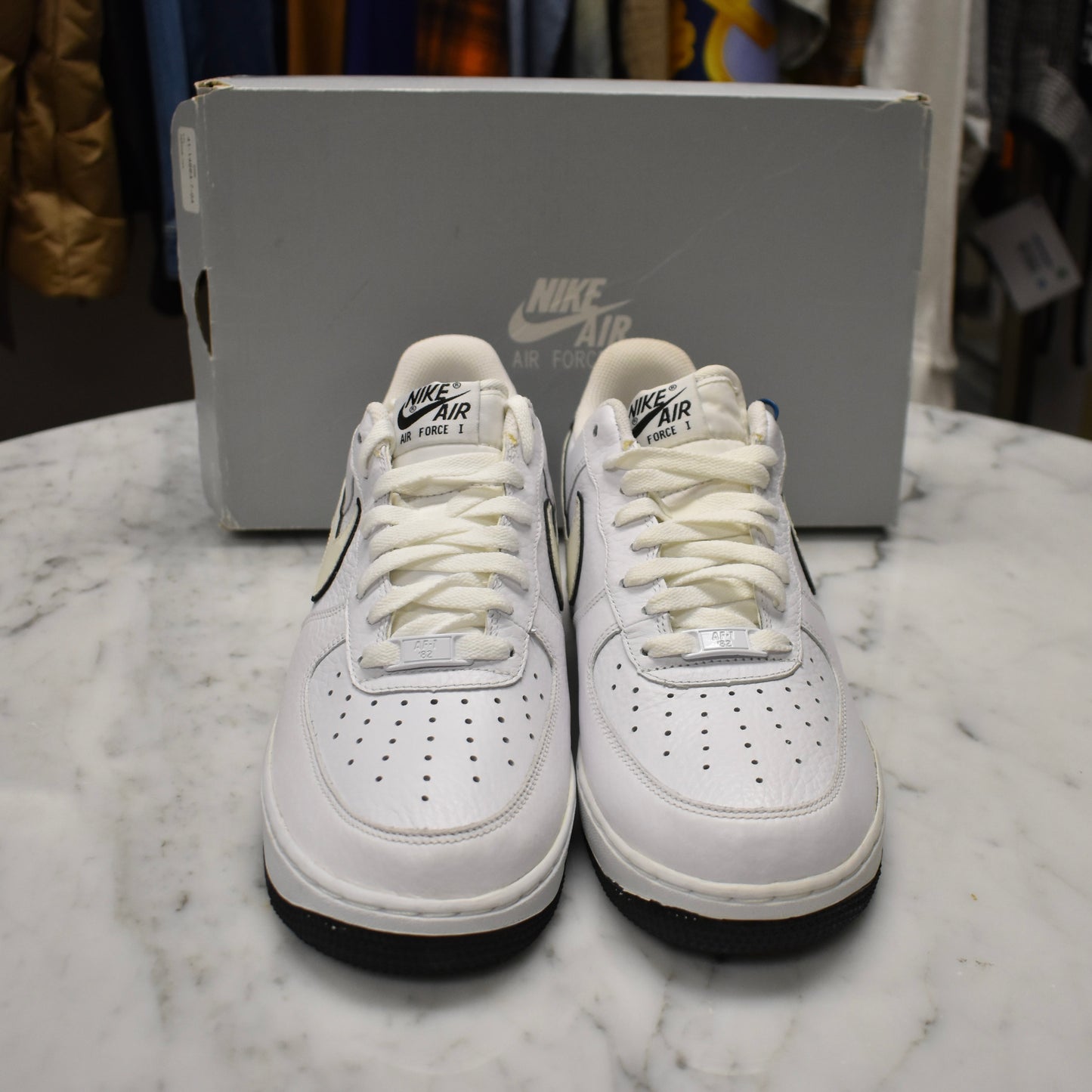Nike - Air Force 1 Low White / Black Outlined Swoosh (2011)