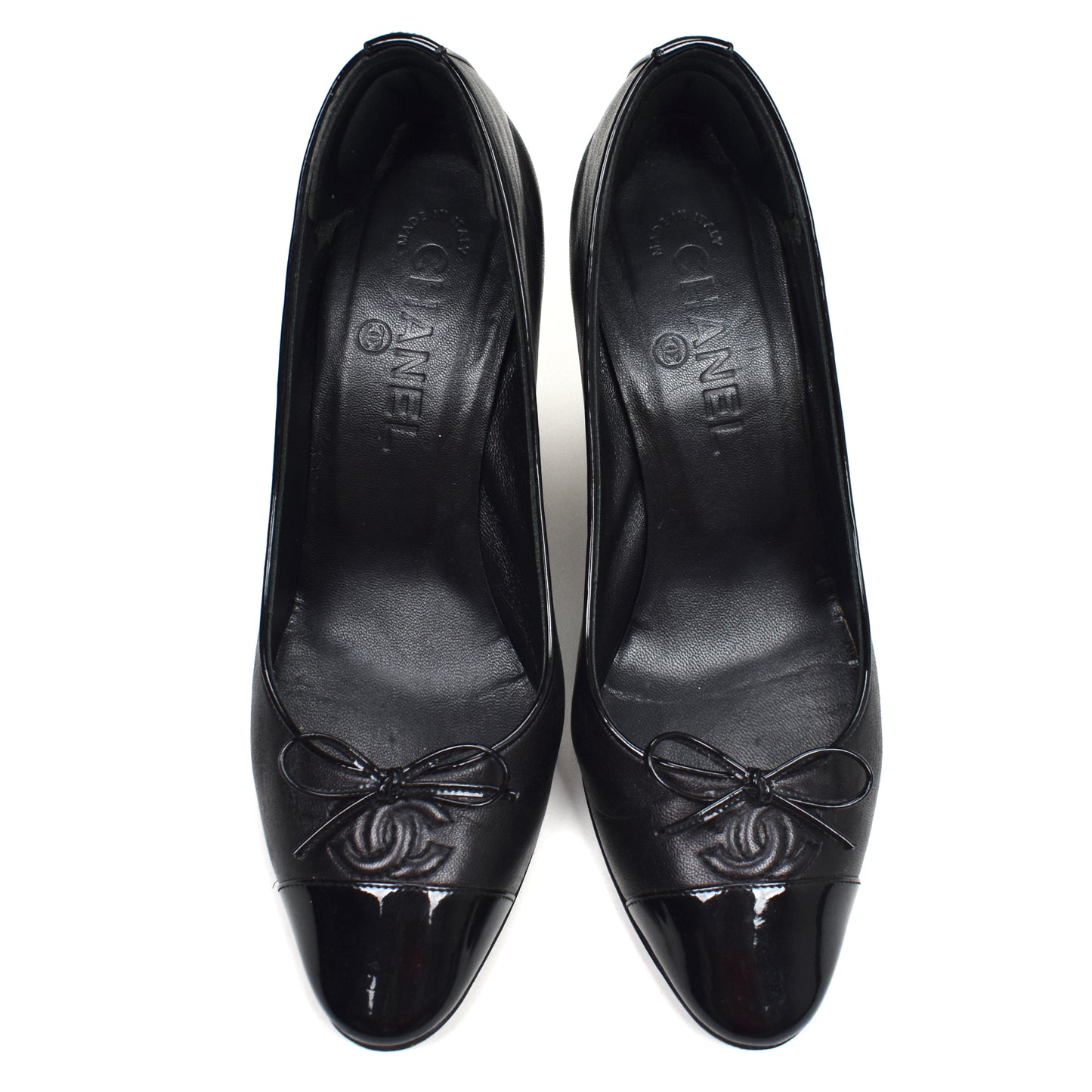 Chanel - Black Calf Leather CC Logo Cap Toe Heels