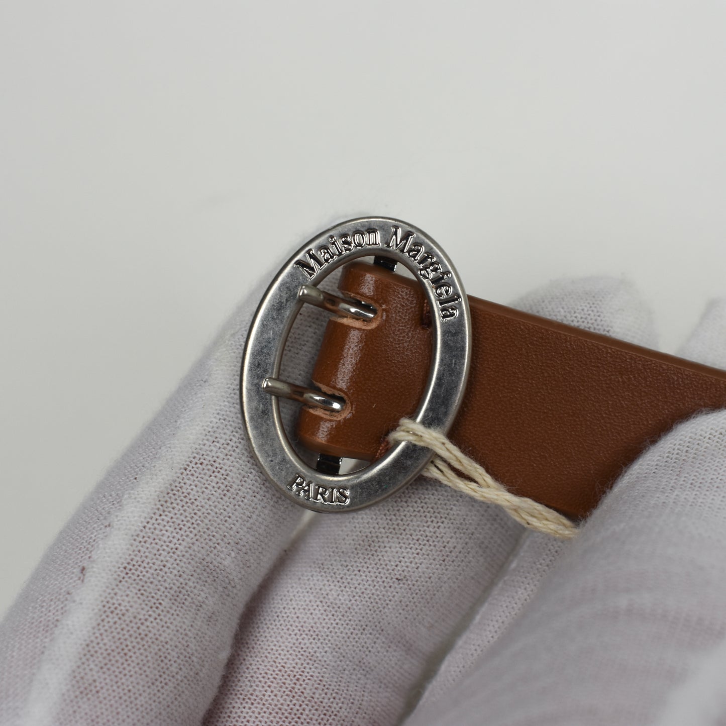 Maison Margiela - Thin Brown Leather Oval Buckle Belt