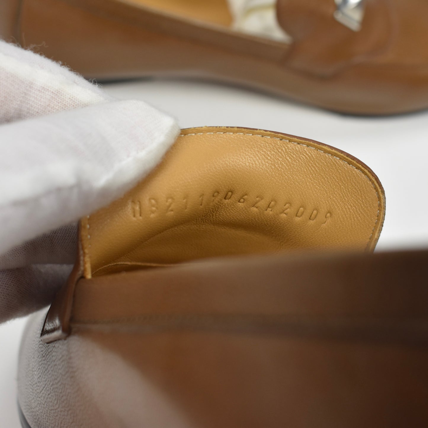 Hermes - Natural Safari Leather Blaise Loafers