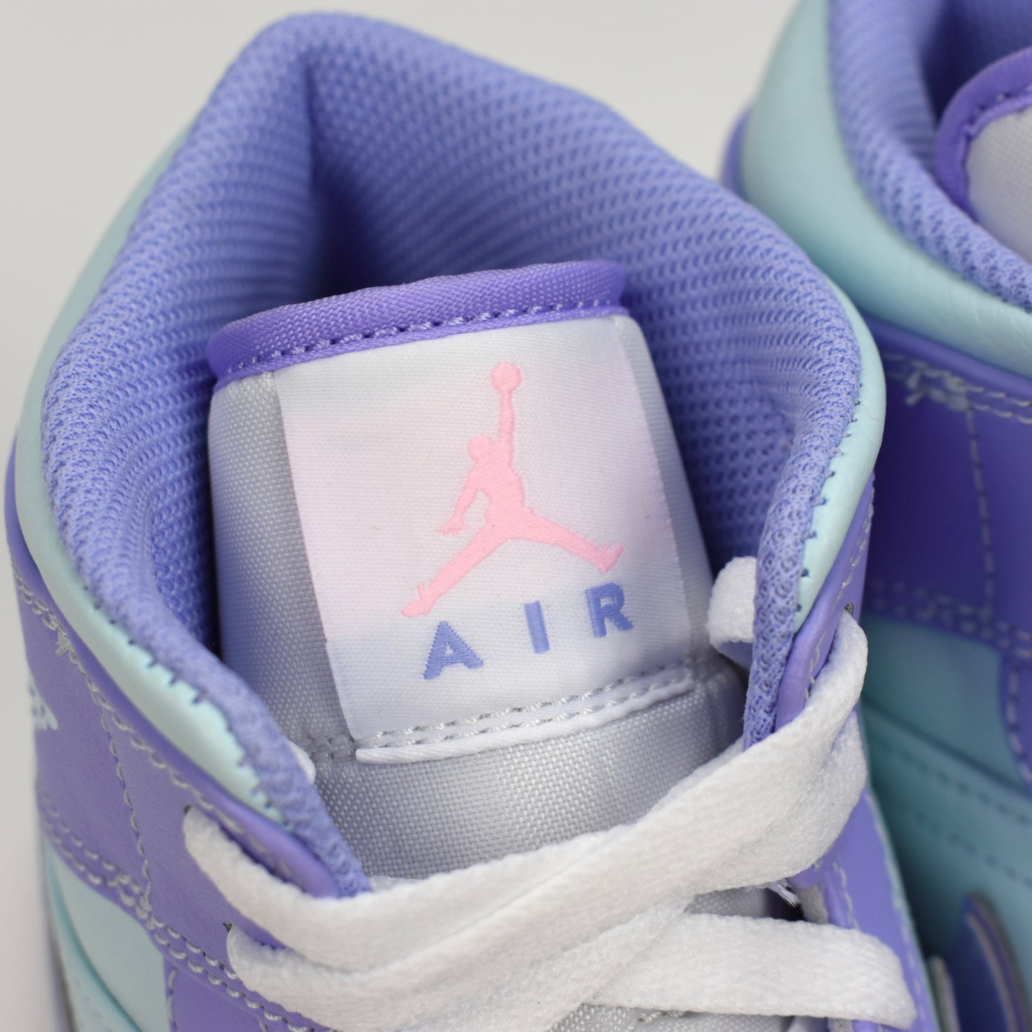 Nike - Air Jordan 1 Mid 'Easter' (Purple Pulse/Arctic Punch)