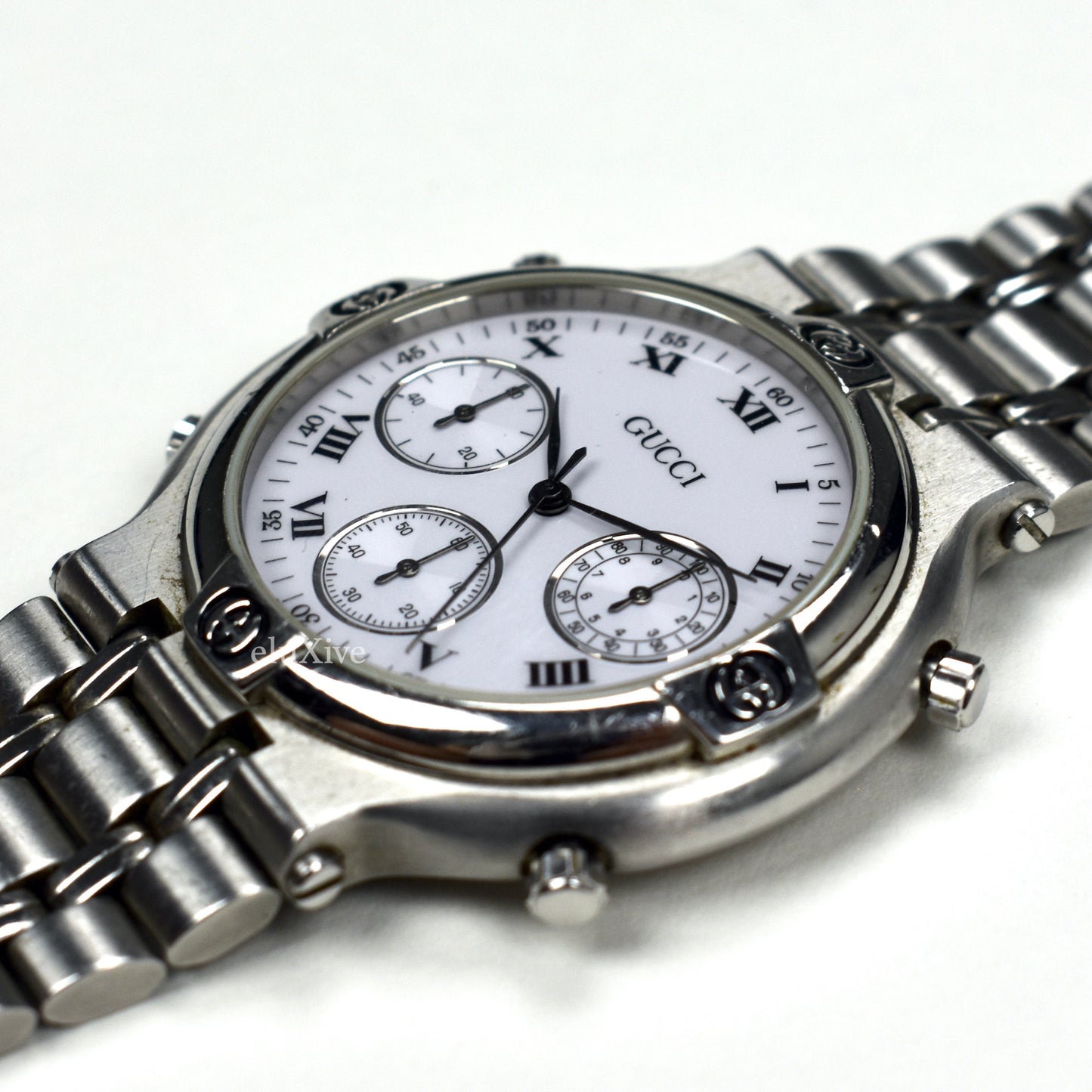 Gucci - 9300M Steel White Dial Chronograph Watch