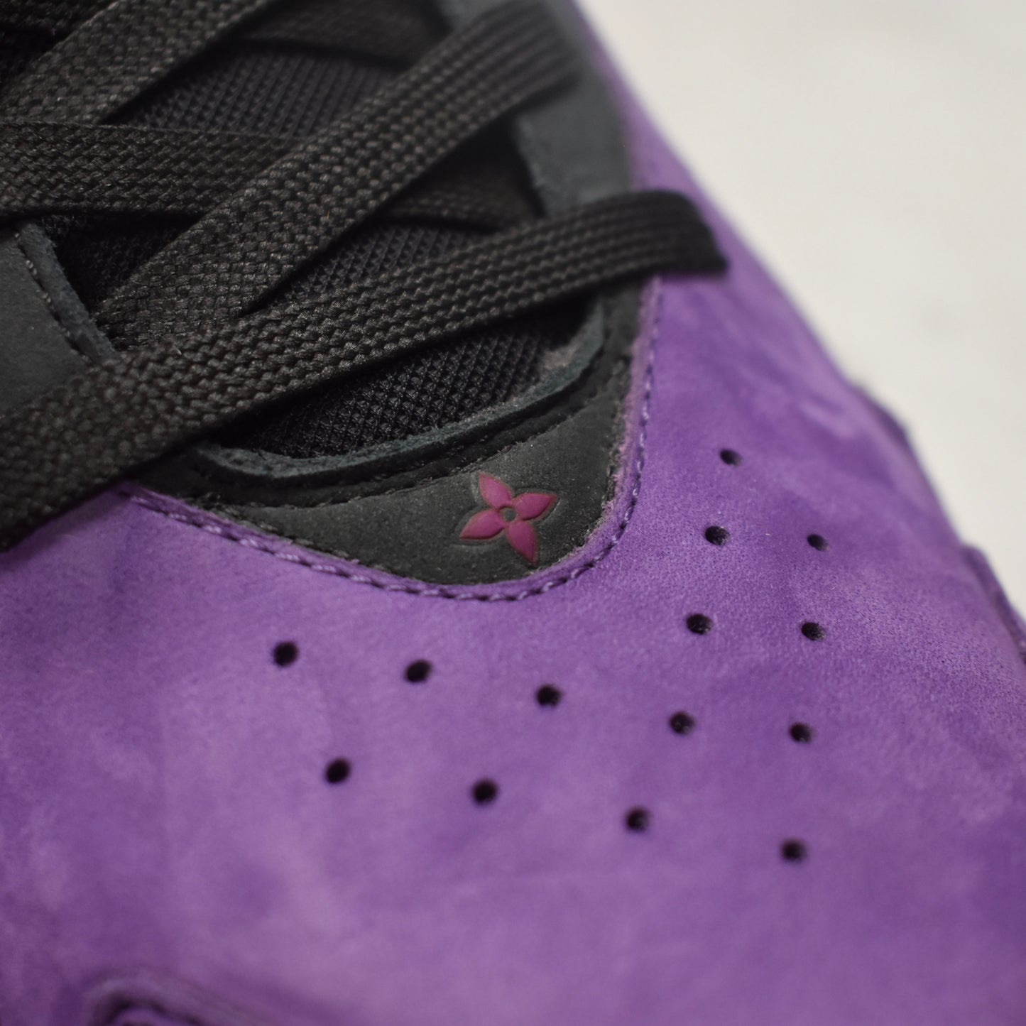 Louis Vuitton - Purple / Pink / Black Trainer 2 Sneakers