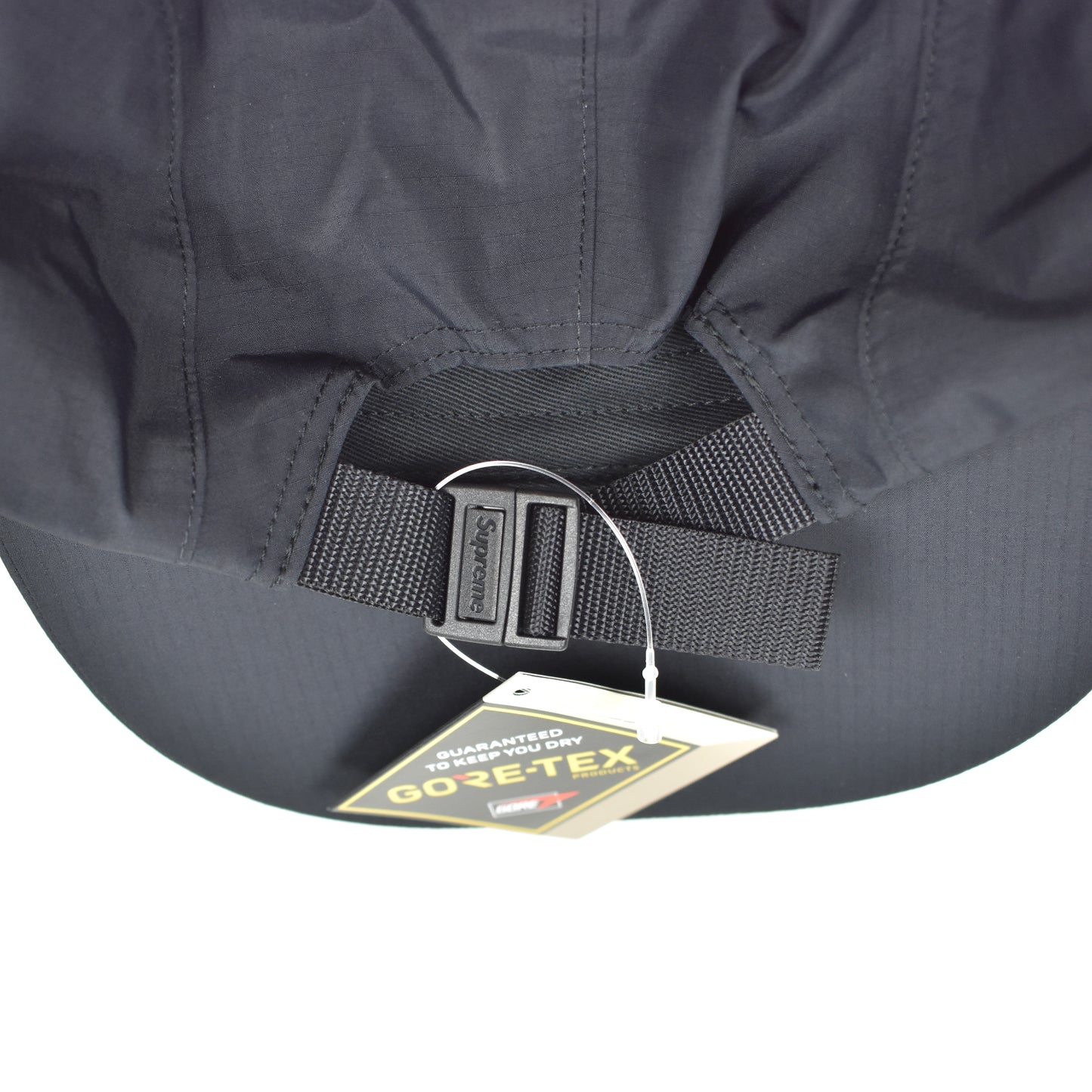 Supreme x Gore-Tex - Box Logo Paclite Long Bill Hat (Black)