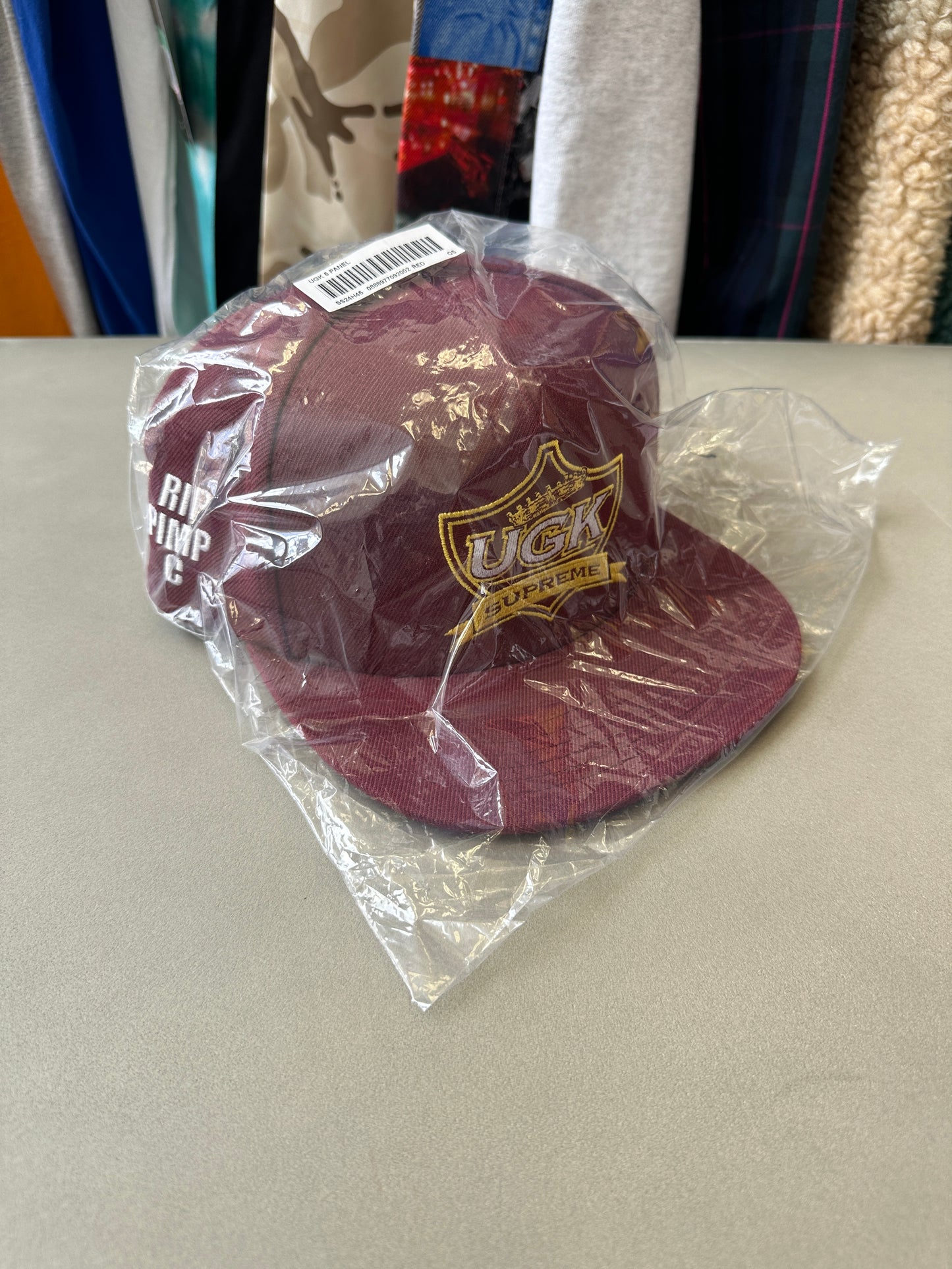 Supreme x UGK - RIP Pimp C Hat (Dark Red)