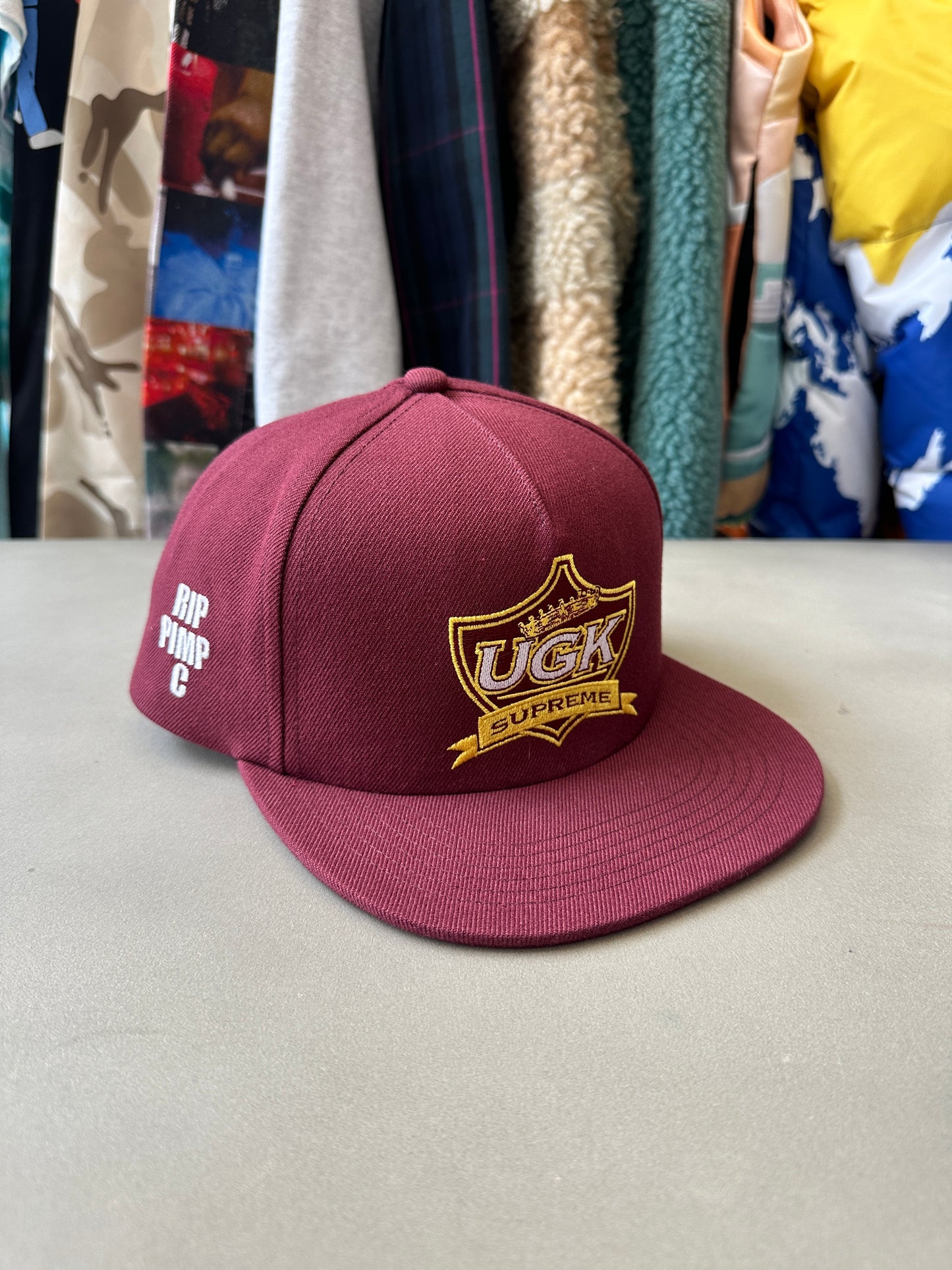 Supreme x UGK - RIP Pimp C Hat (Dark Red)