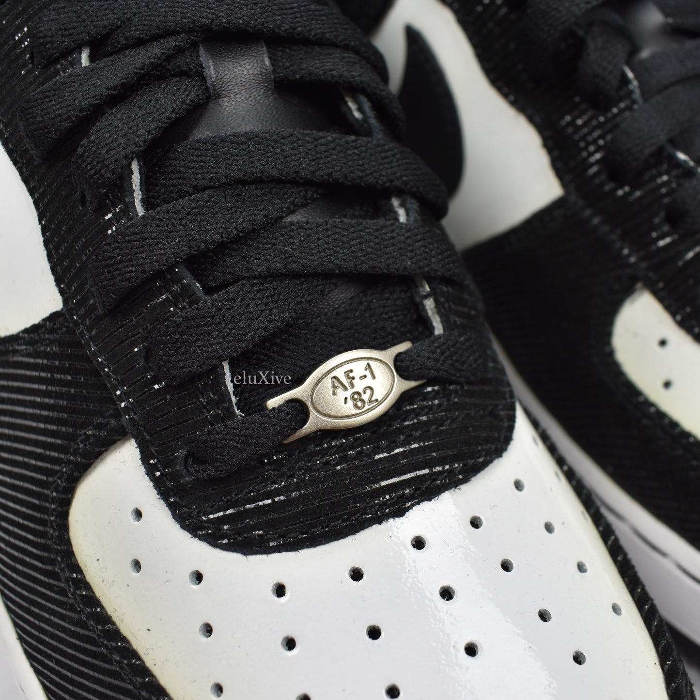 Nike - Air Force 1 Premium 'Tuxedo'