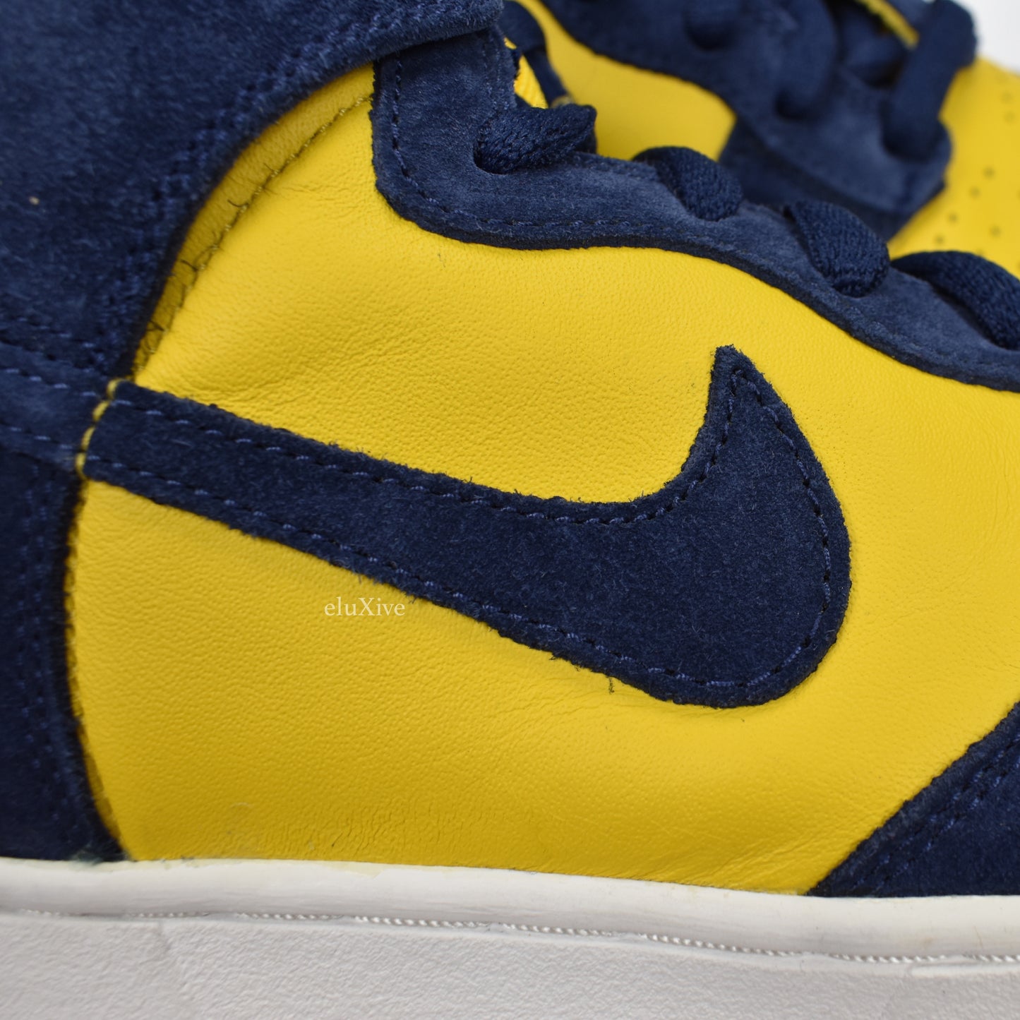 Nike - Dunk High Pro SB 'Michigan'