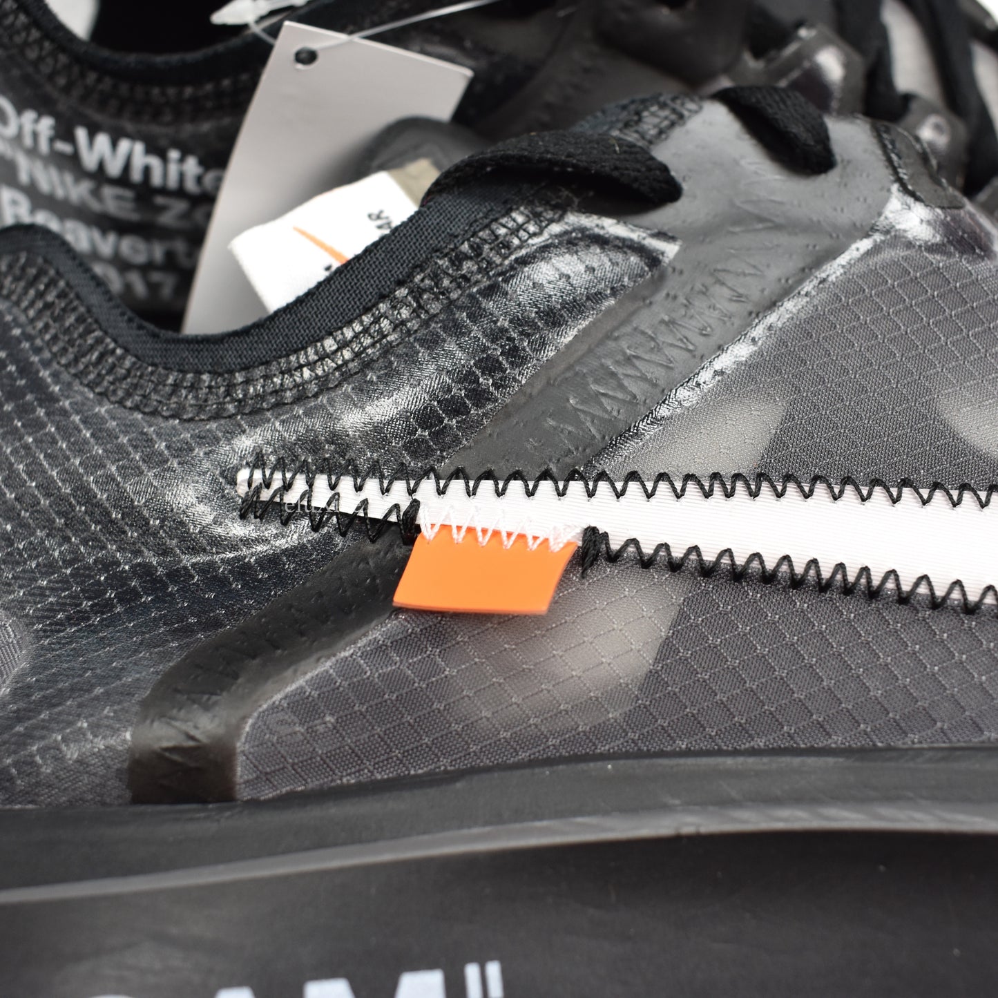 Nike x Off-White - Zoom Fly Black