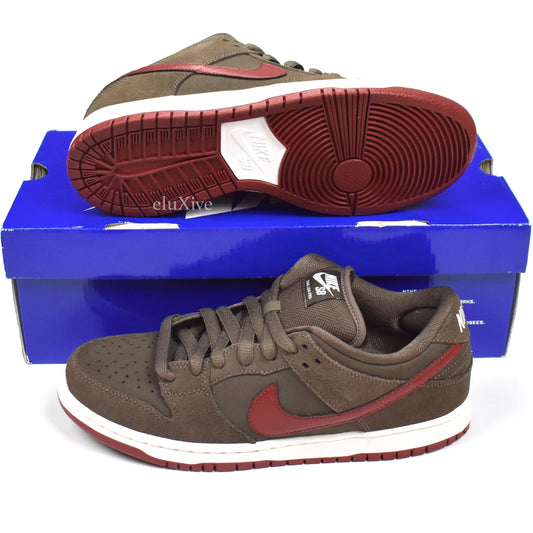 Nike - Dunk Low Pro SB (Ironstone/Barn Red)