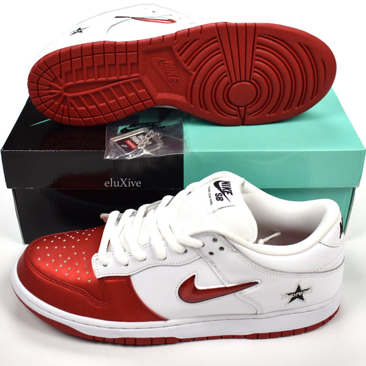 Supreme x Nike - SB Dunk Low OG QS (White/Red)