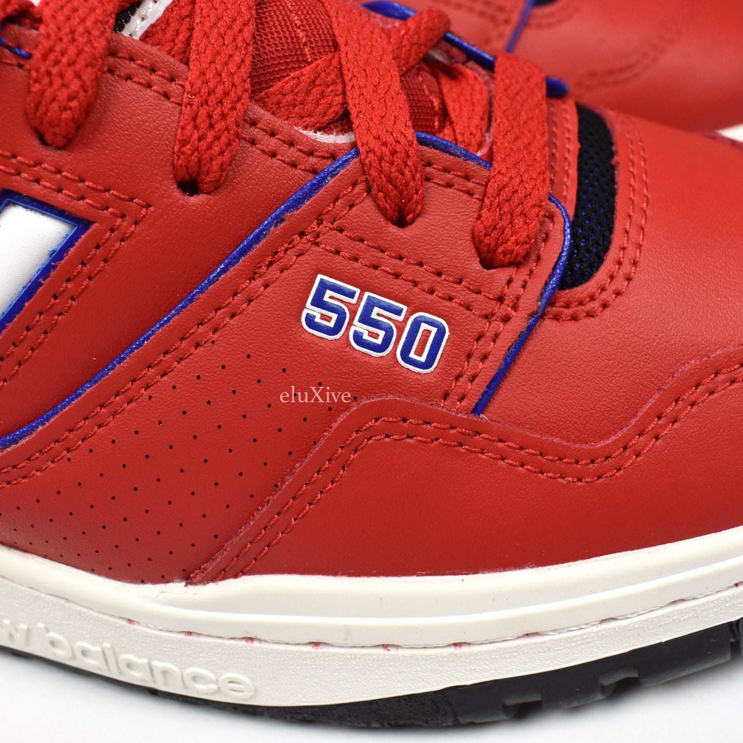 New Balance - 550 Basketball Sneakers (Red/Blue)
