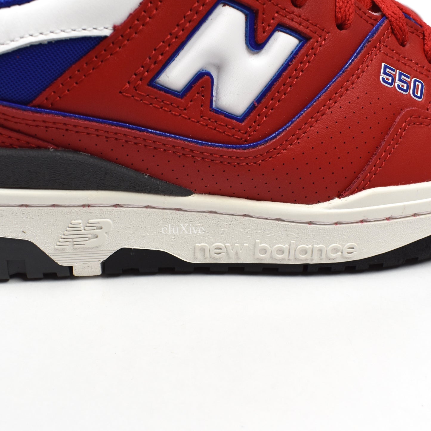 New Balance - 550 Basketball Sneakers (Red/Blue)