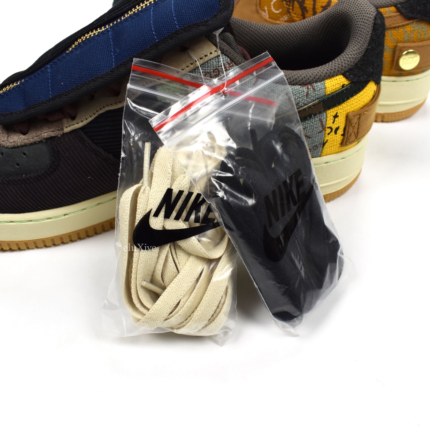 Nike x Travis Scott - Air Force 1 Low 'Cactus Jack'