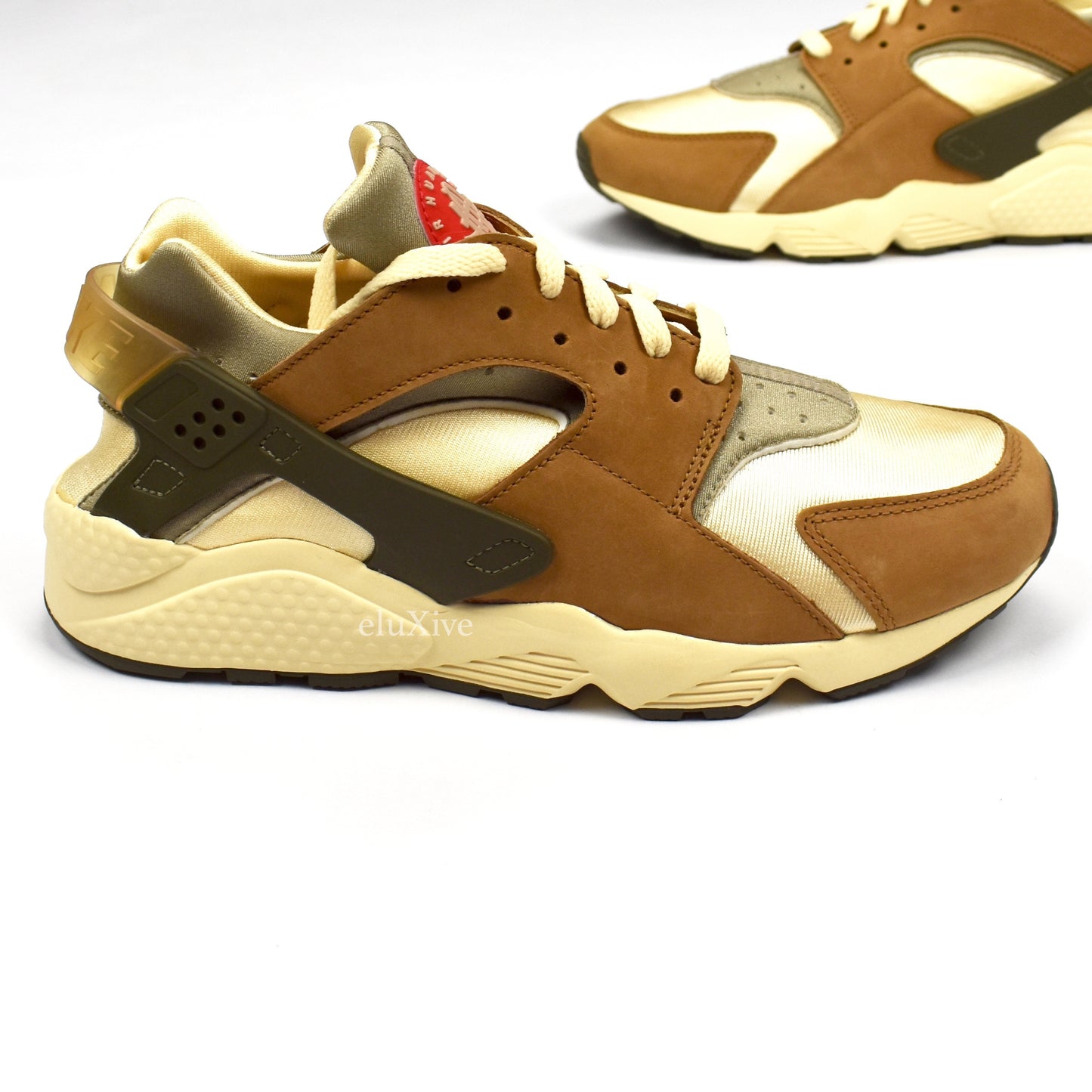 Nike x Stussy - Air Huarache LE (Desert Oak)