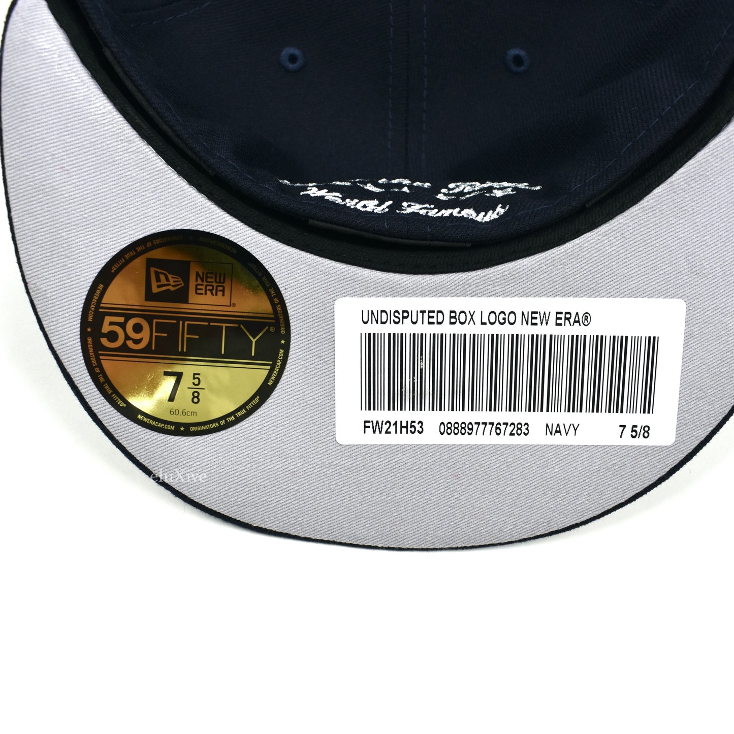 Supreme x New Era - Undisputed Box Logo Hat (Navy)