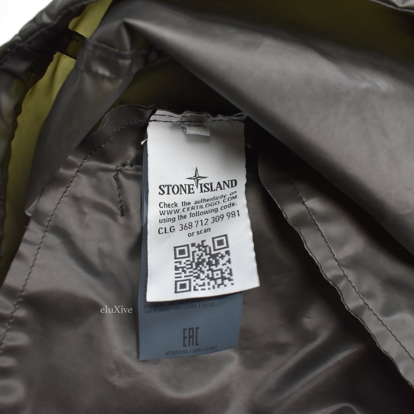 Supreme x Stone Island - Poly Cover Anorak (Black)