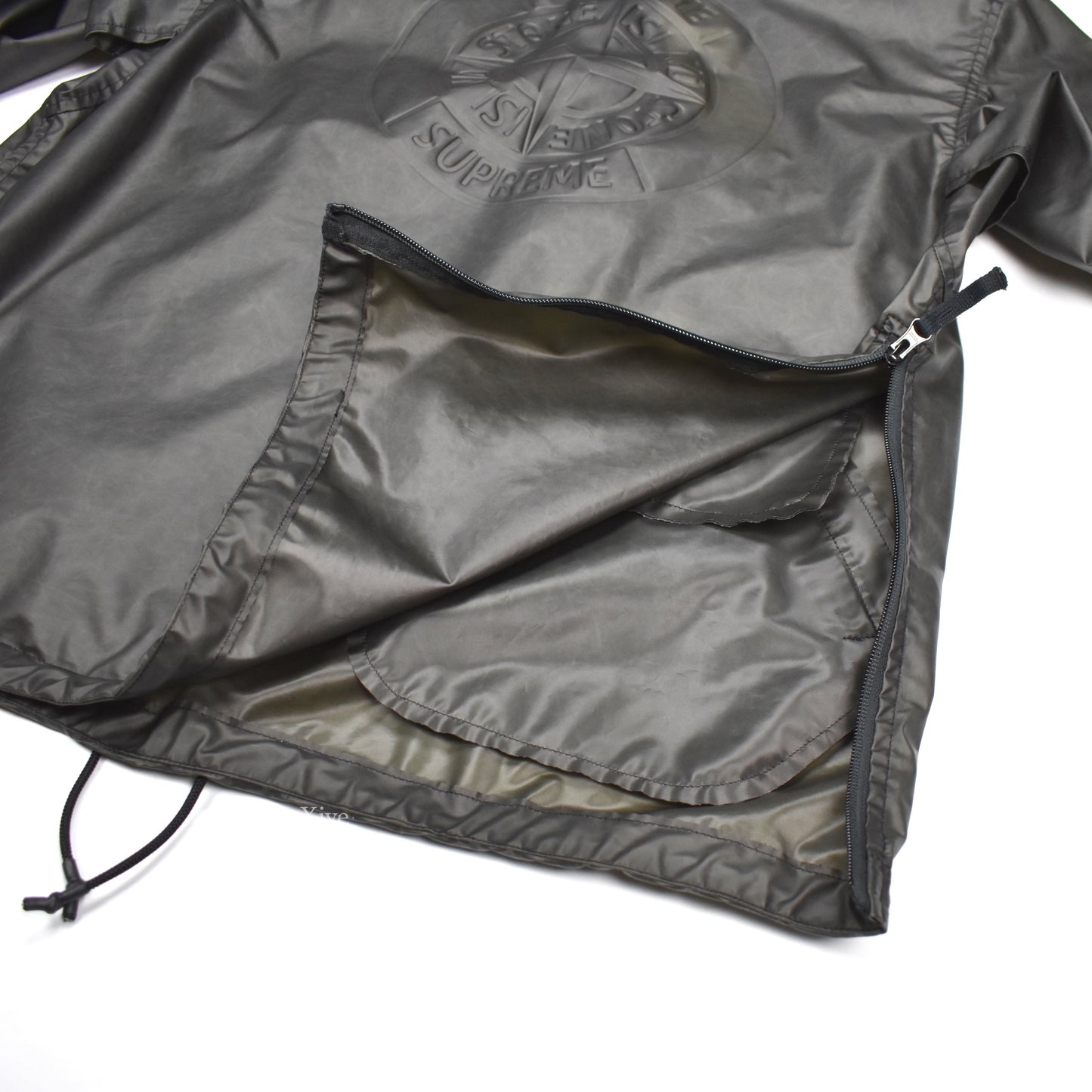 Supreme x Stone Island - Poly Cover Anorak (Black)