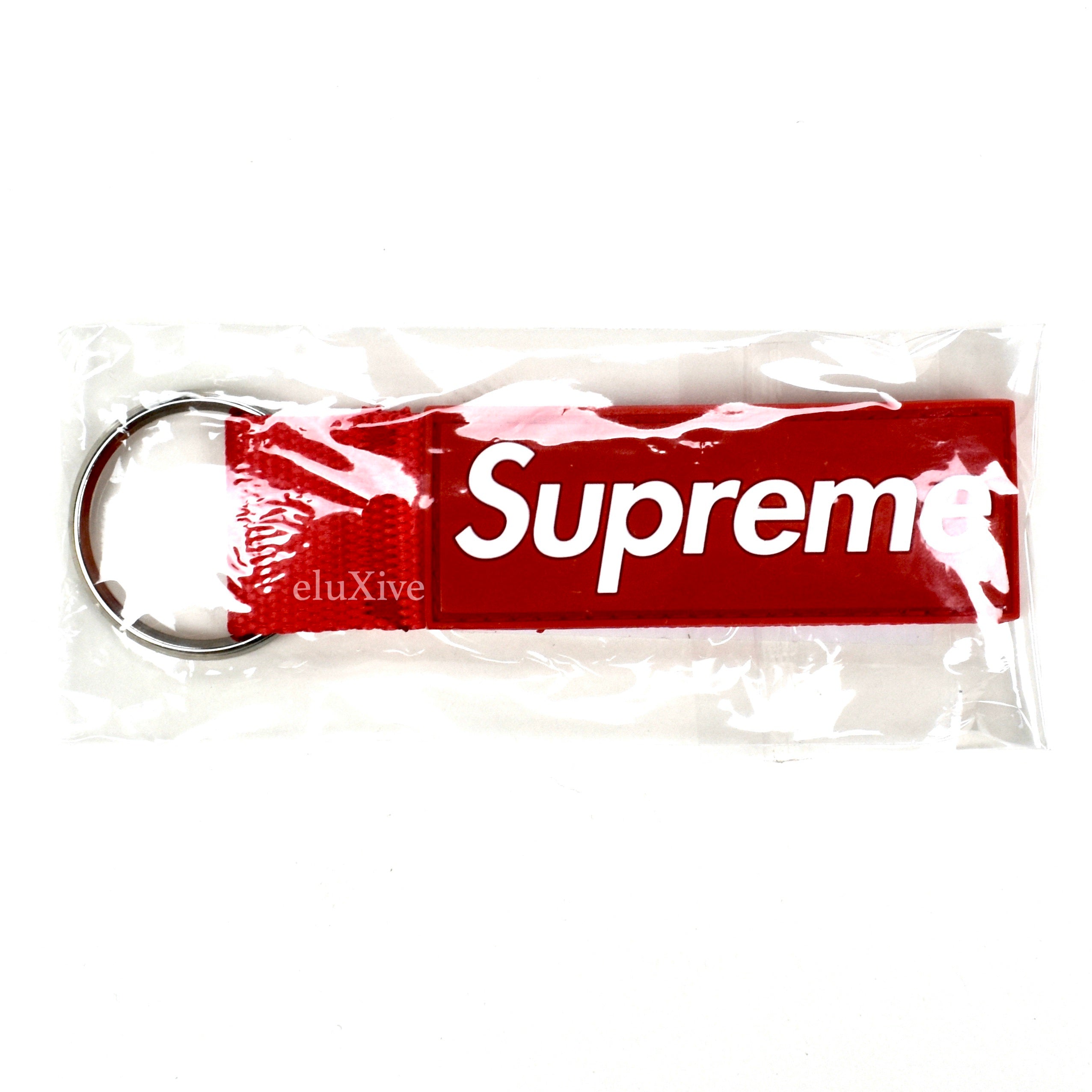 Supreme - Box Logo Webbing Keychain (Red) – eluXive