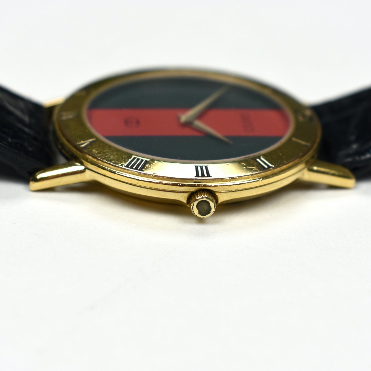 Gucci - 3000M Gold Web Dial Watch