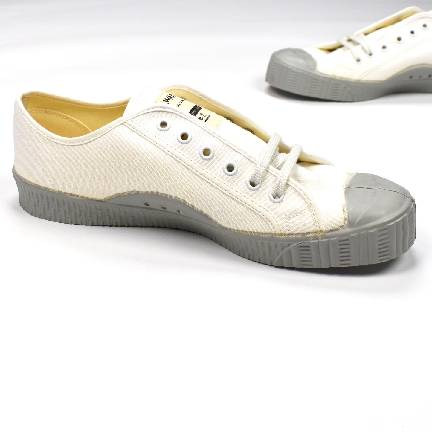 Spalwart - White / Gray 'Special Low' Sneakers