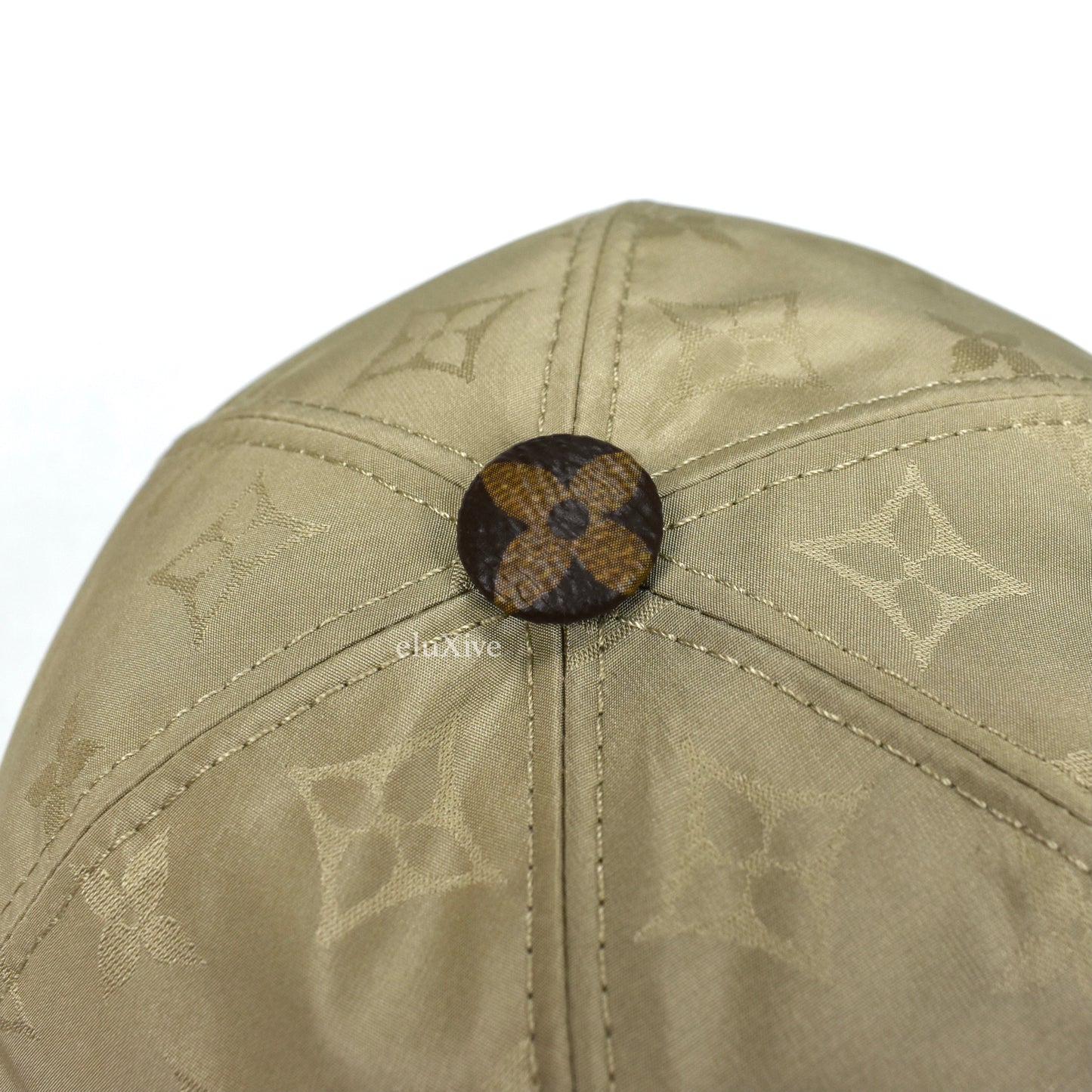 Louis Vuitton - Beige LV Monogram Nylon Get Ready Hat