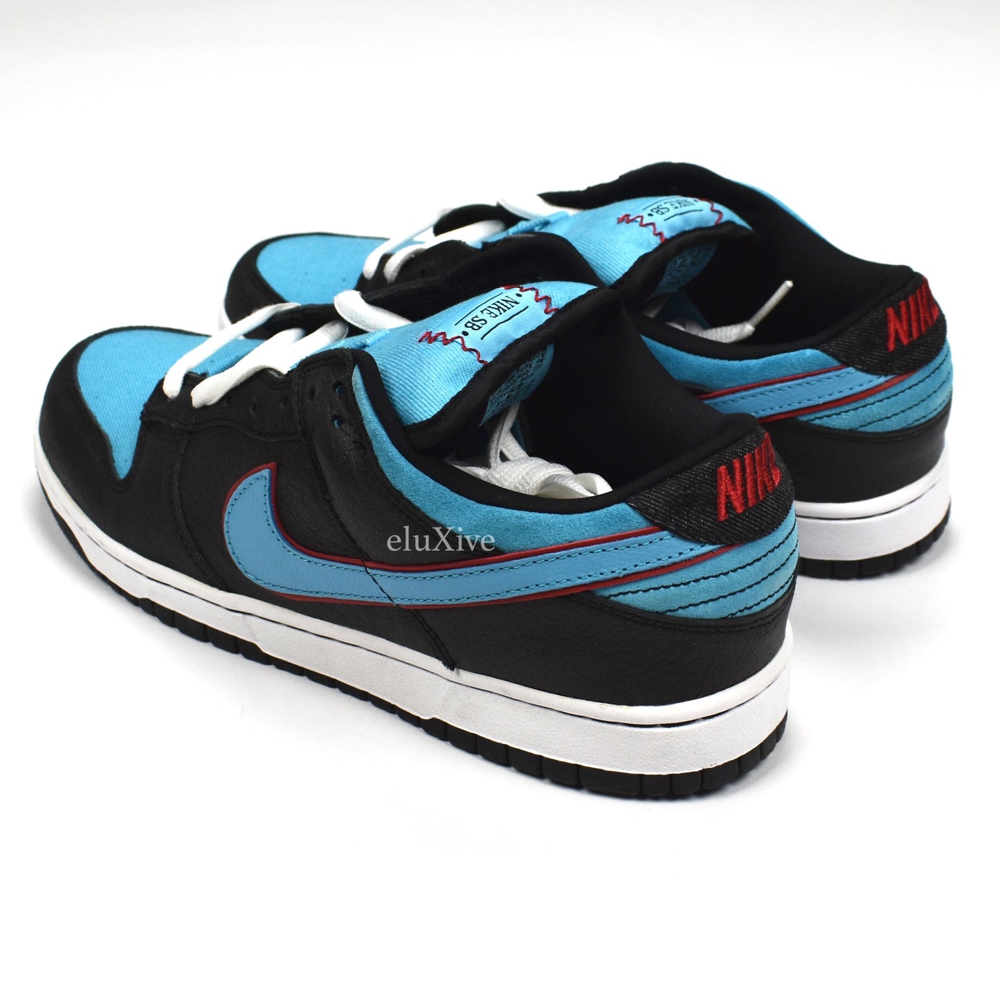 Nike - Dunk Low Premium SB 'Angels & Demons'