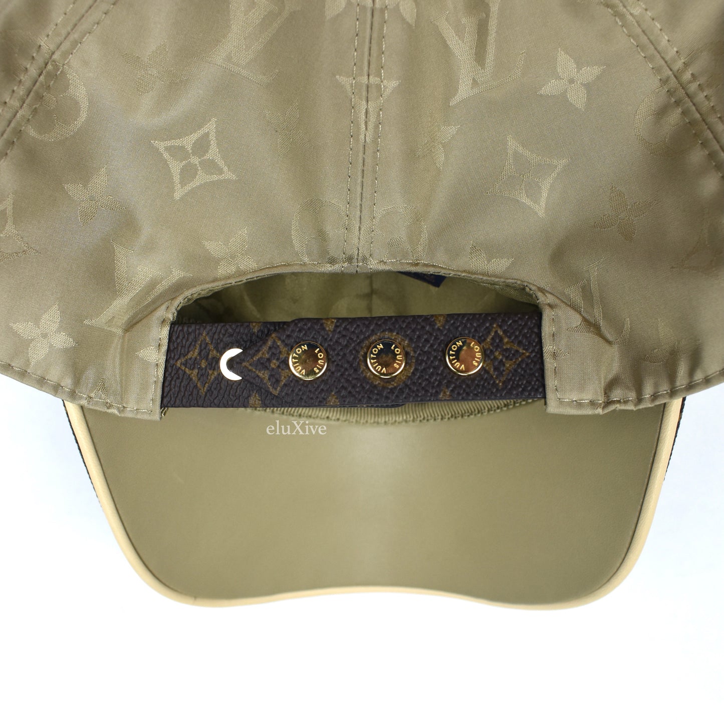 Louis Vuitton - Beige LV Monogram Nylon Get Ready Hat
