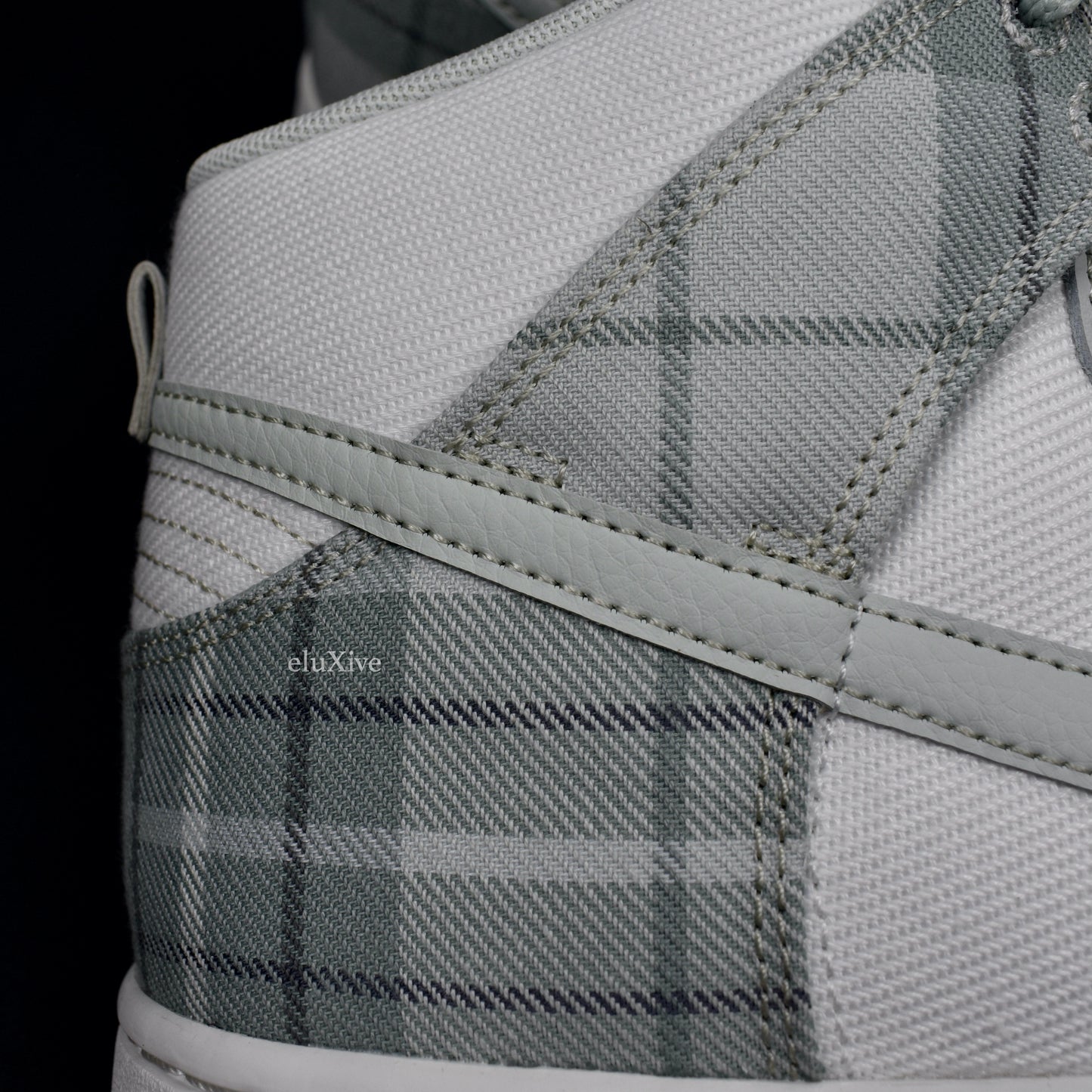 Nike - Dunk High Retro SE 'Tartan Plaid' (White/Silver)