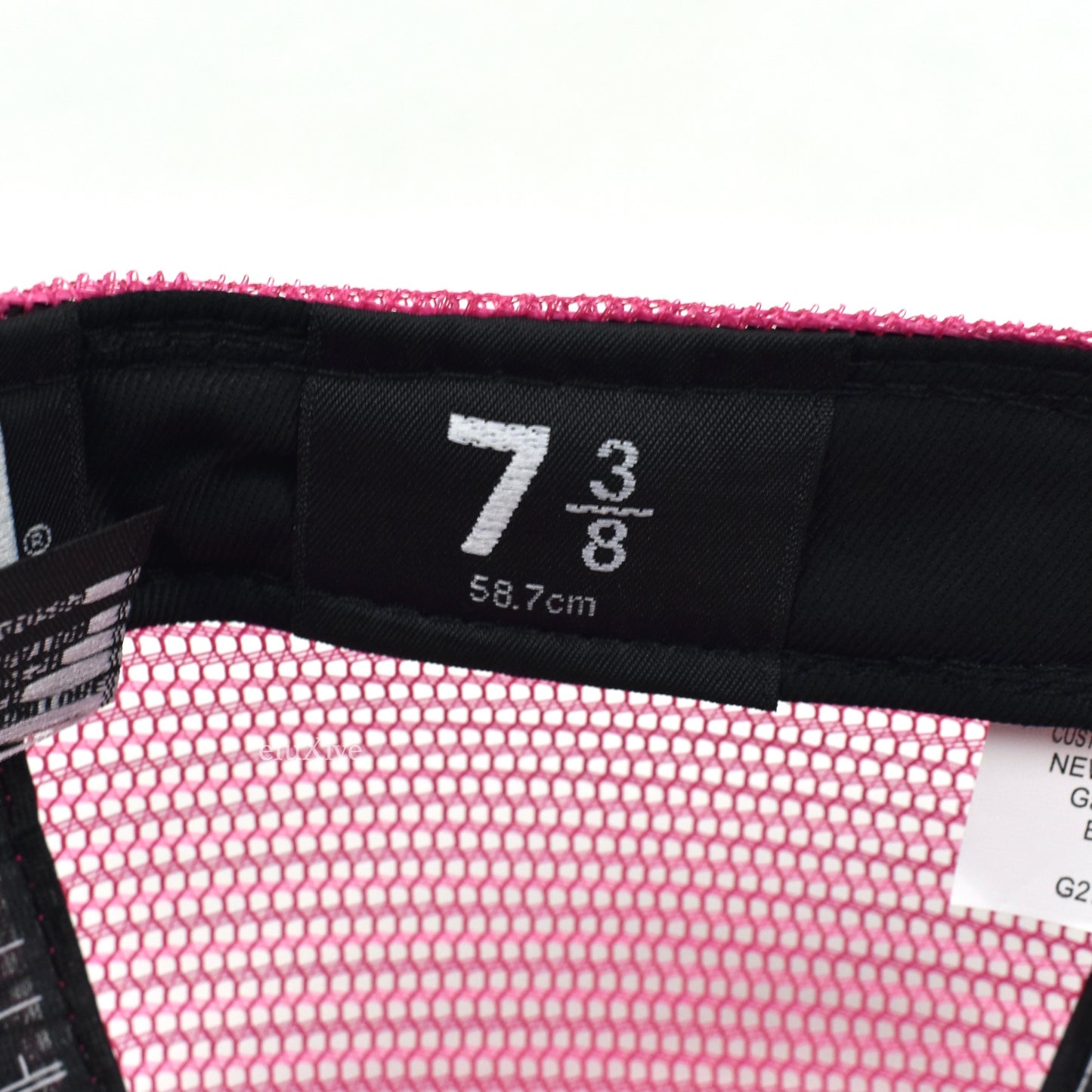 Supreme x New Era - Pink Box Logo Mesh Back Hat