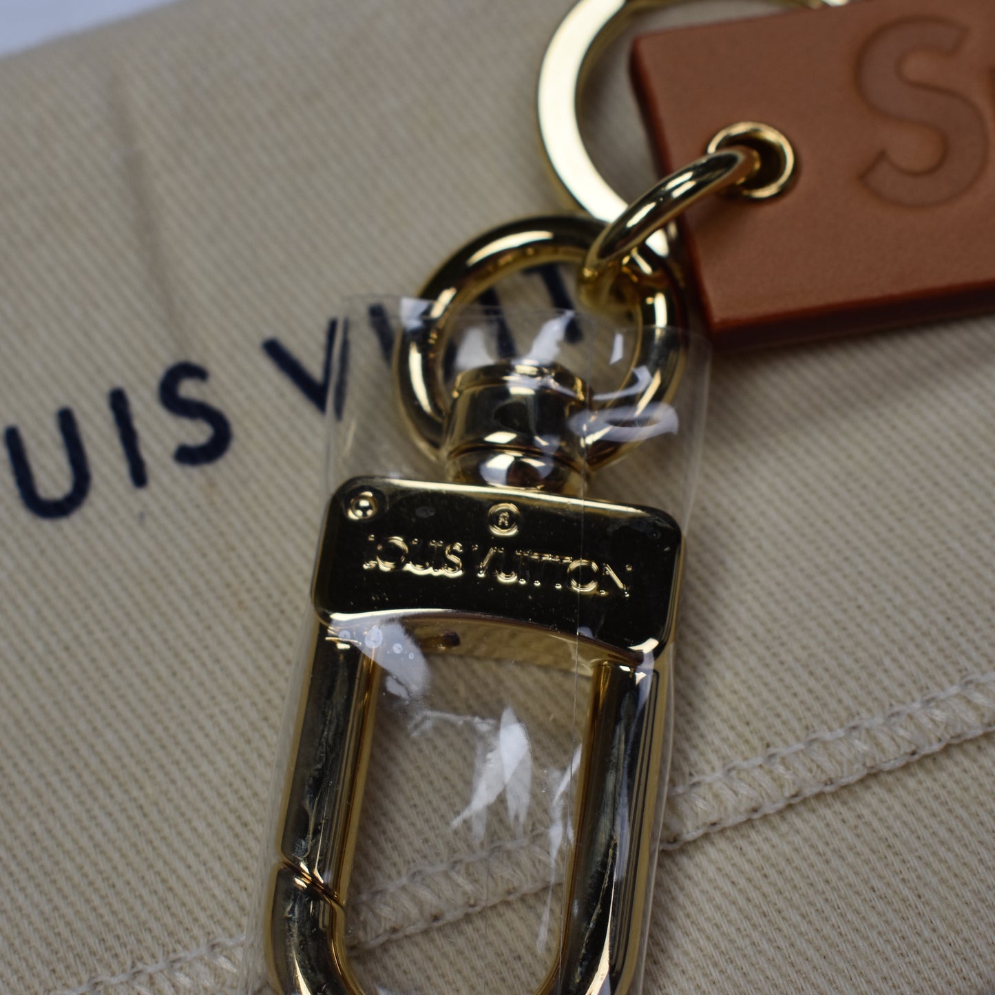 Louis Vuitton x Supreme - Leather Box Logo Keychain