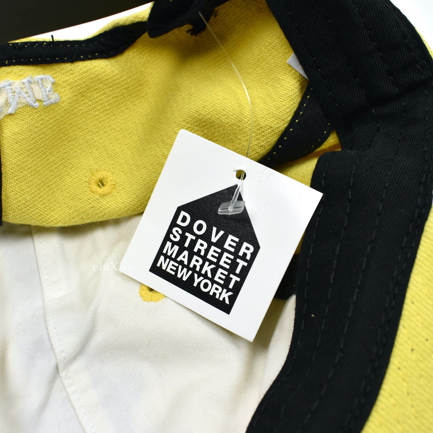 Supreme - Yellow Flowers Logo Embroidered 6-Panel Hat (SS18)