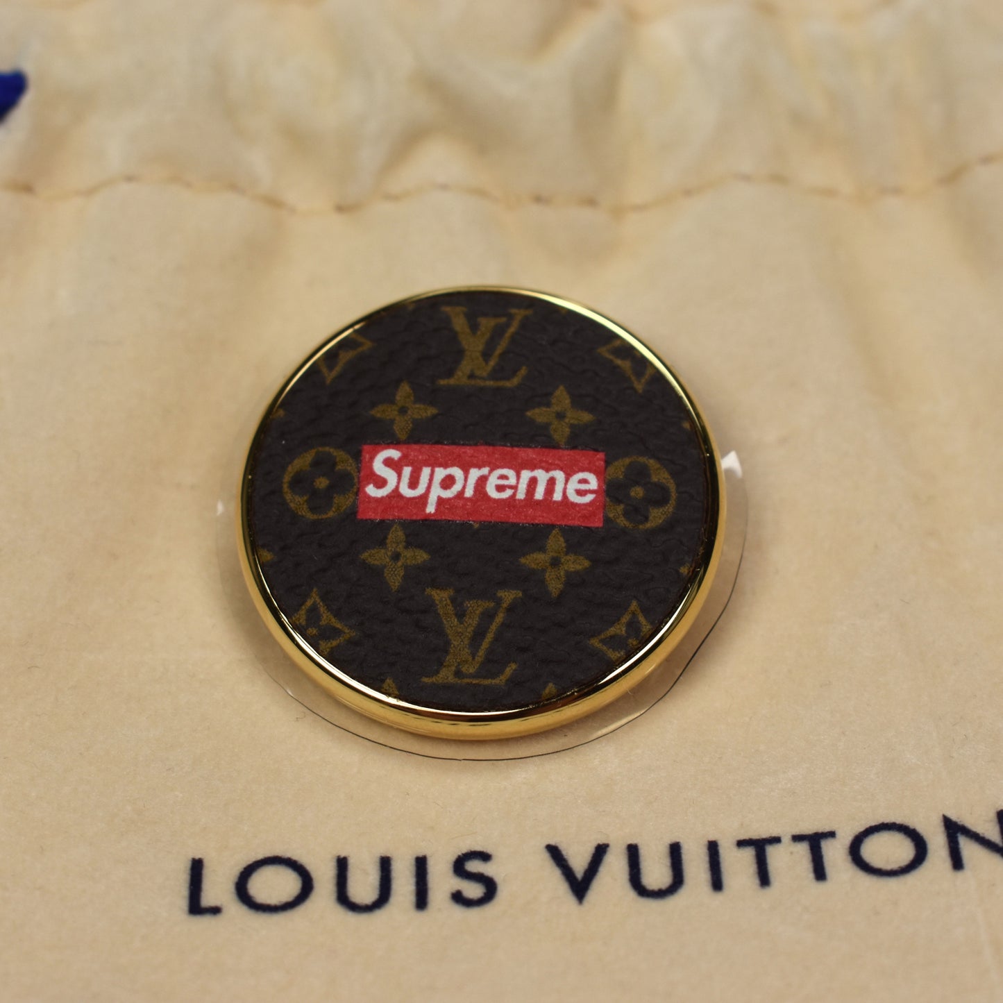 Louis Vuitton x Supreme - City Badge Pin Set