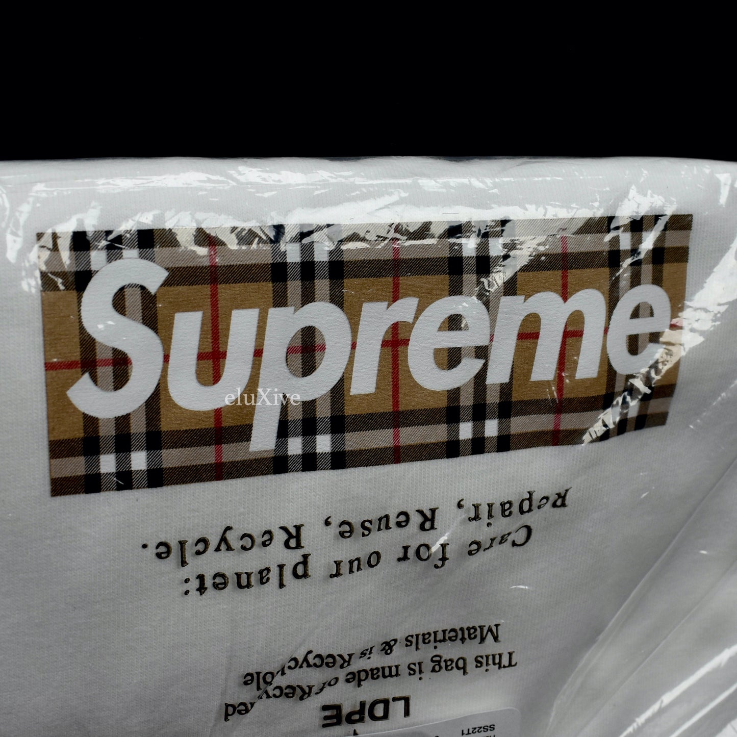 Supreme x Burberry - Nova Check Box Logo T-Shirt (White)