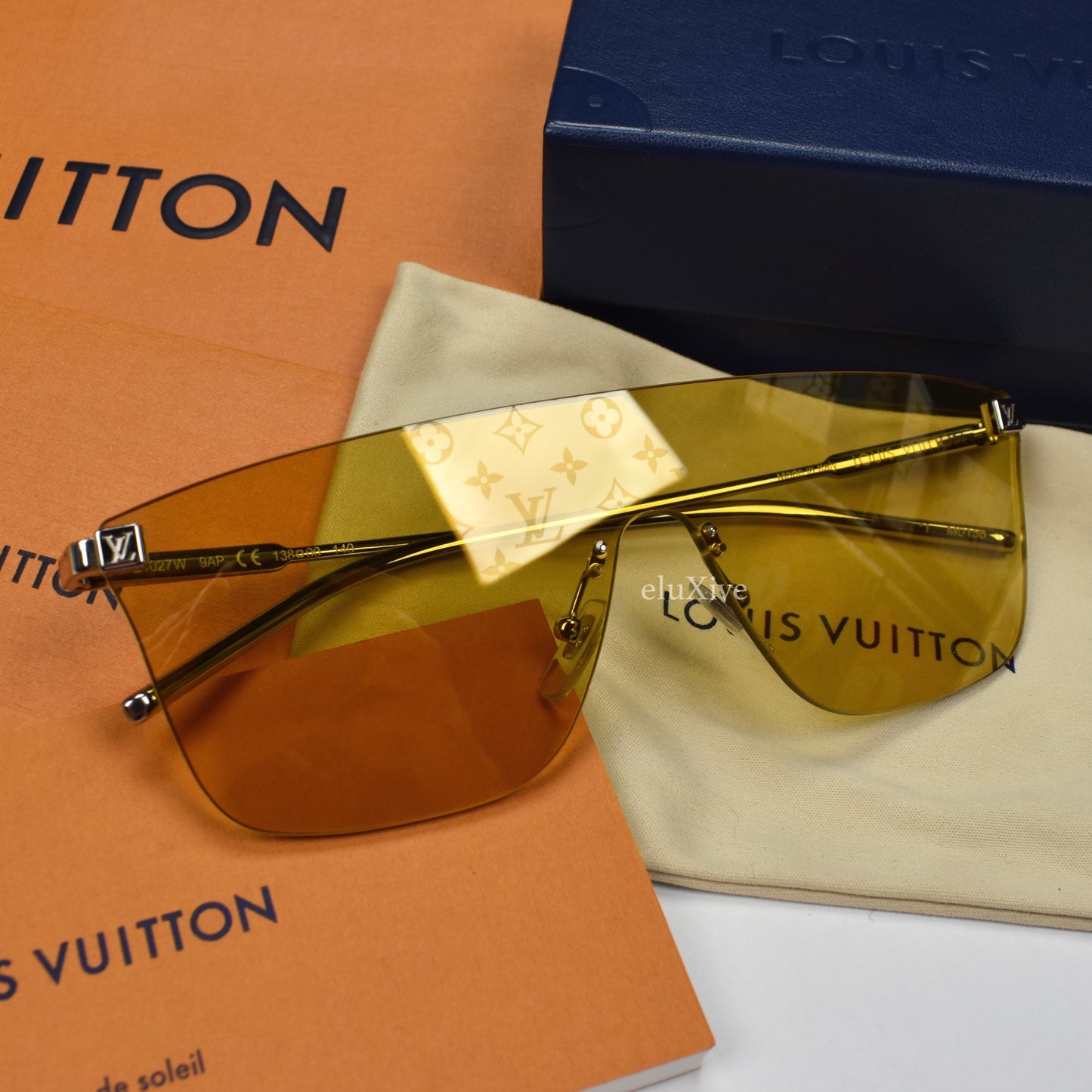 Louis Vuitton - Monogram Reflective 'Showdown' Sunglasses