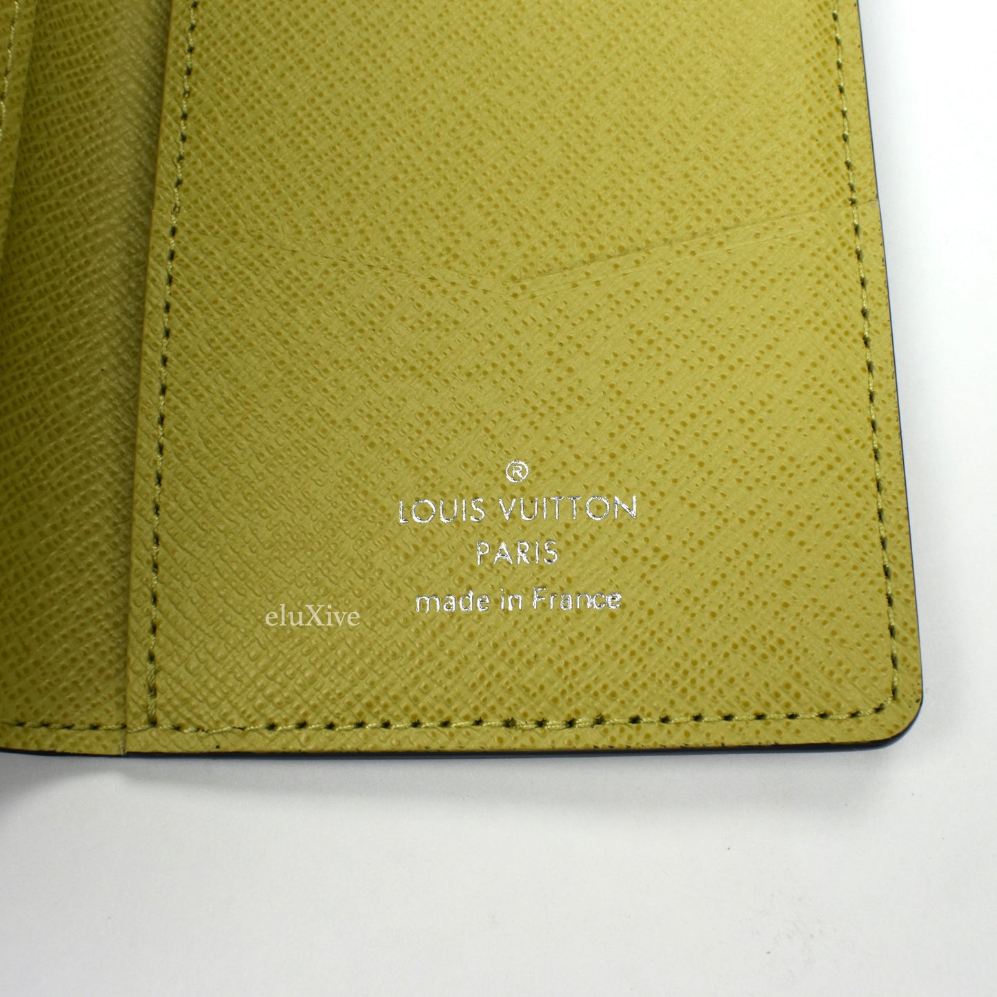 Louis Vuitton - Animal Passport Stamp Damier Pocket Organizer
