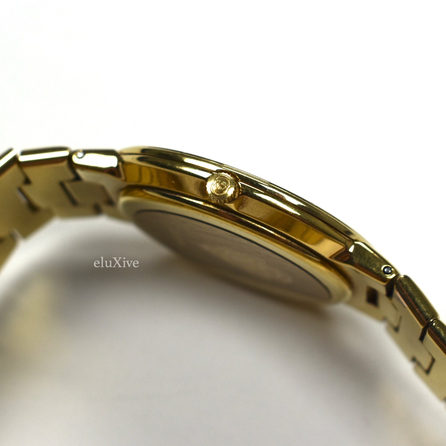 Gucci - 3300M Gold/Black Watch (1994)