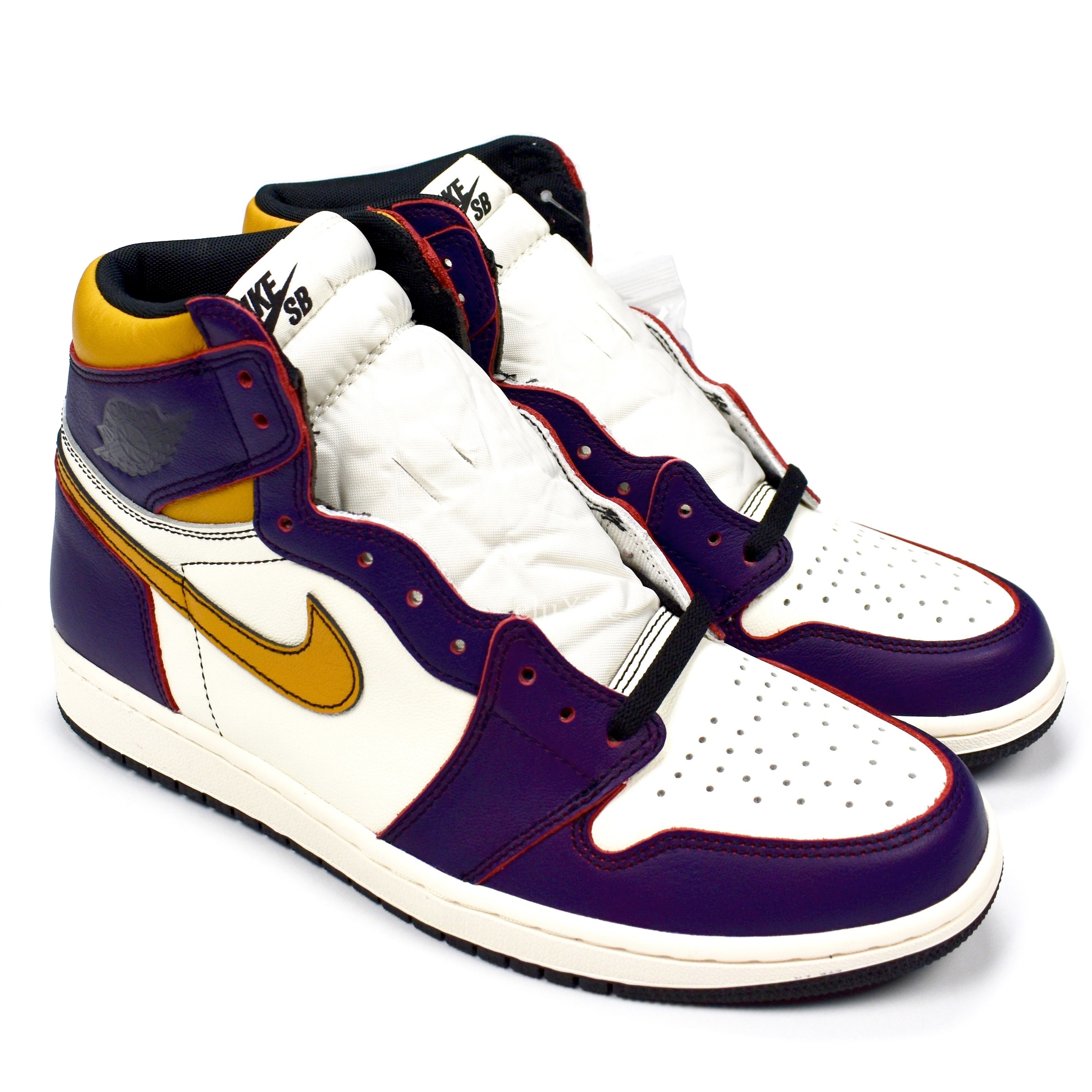 し*い様 nike sb jordan1 latochicago See How The Nike SB x Air Jordan 1 'LA To Chicago' Shoes