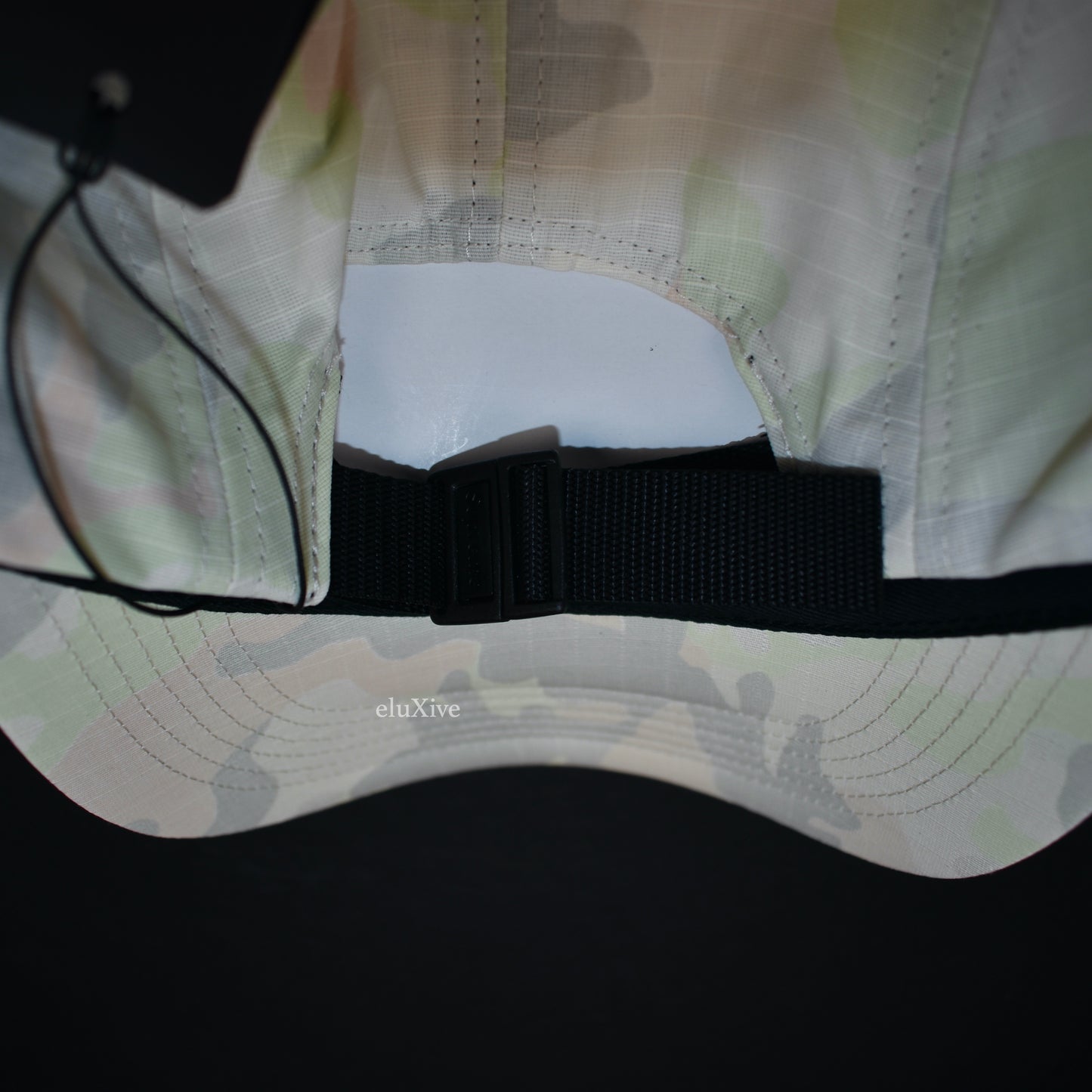 Supreme x Stone Island - Heat Reactive Ripstop Camo Logo Hat (White)