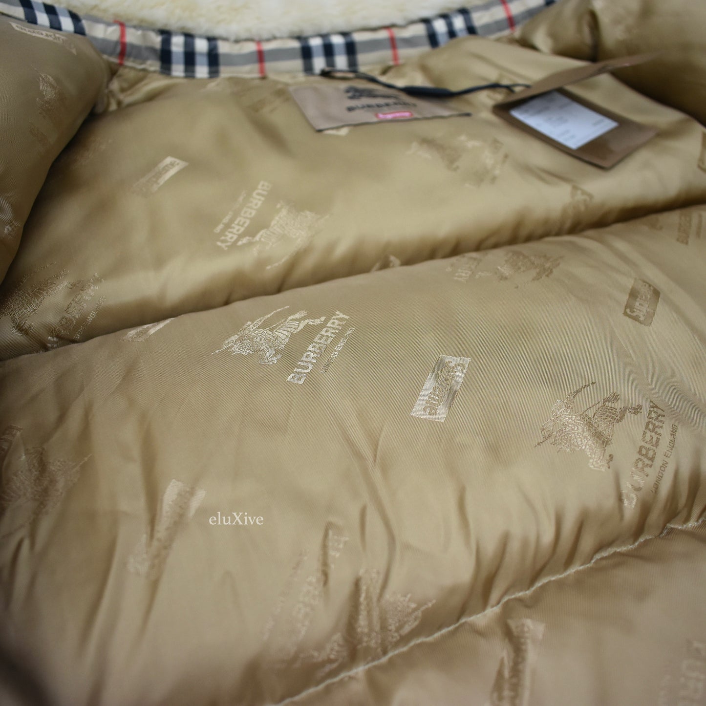 Supreme x Burberry - Nova Check Fur Collar Puffer Jacket (Beige)