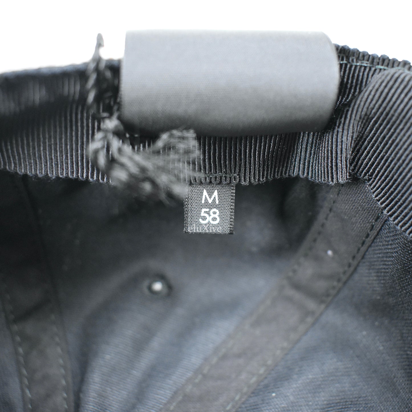 Gucci - Black Vintage Logo Headband Hat