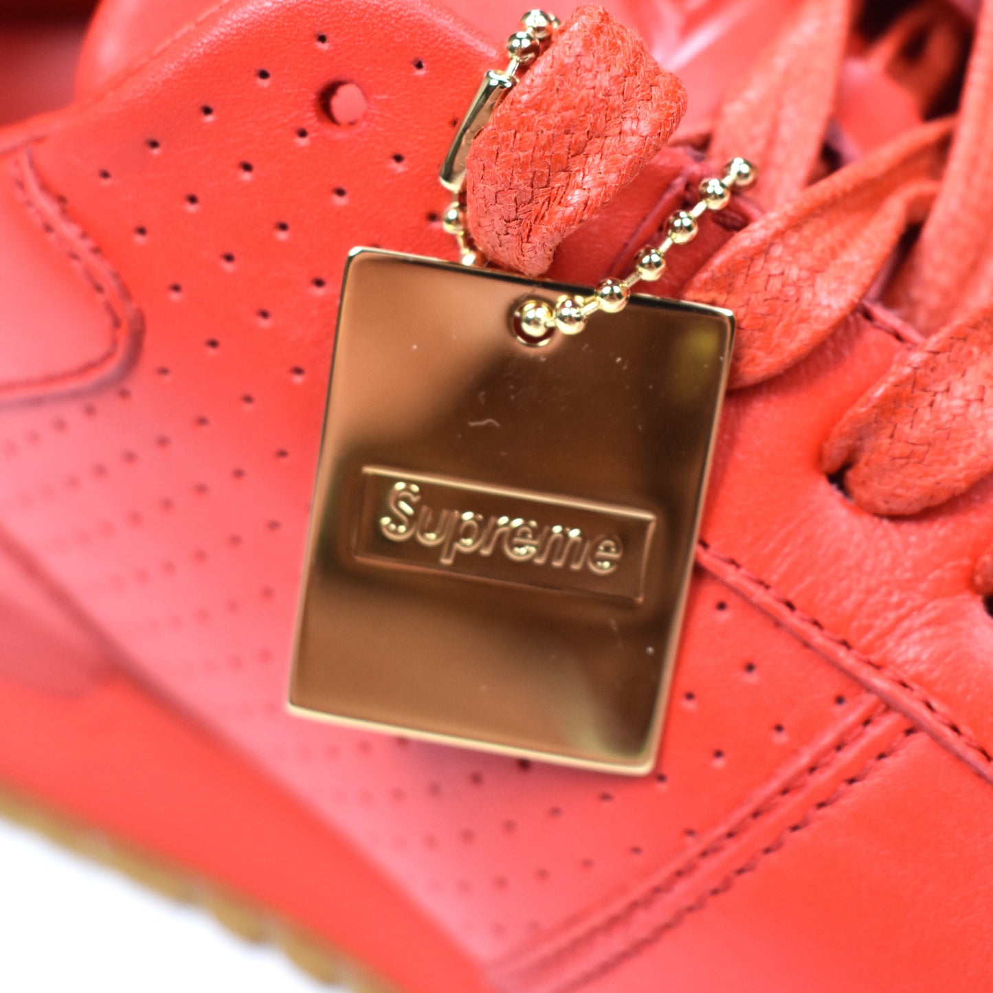 Louis Vuitton x Supreme - Red Leather Run Away Sneakers
