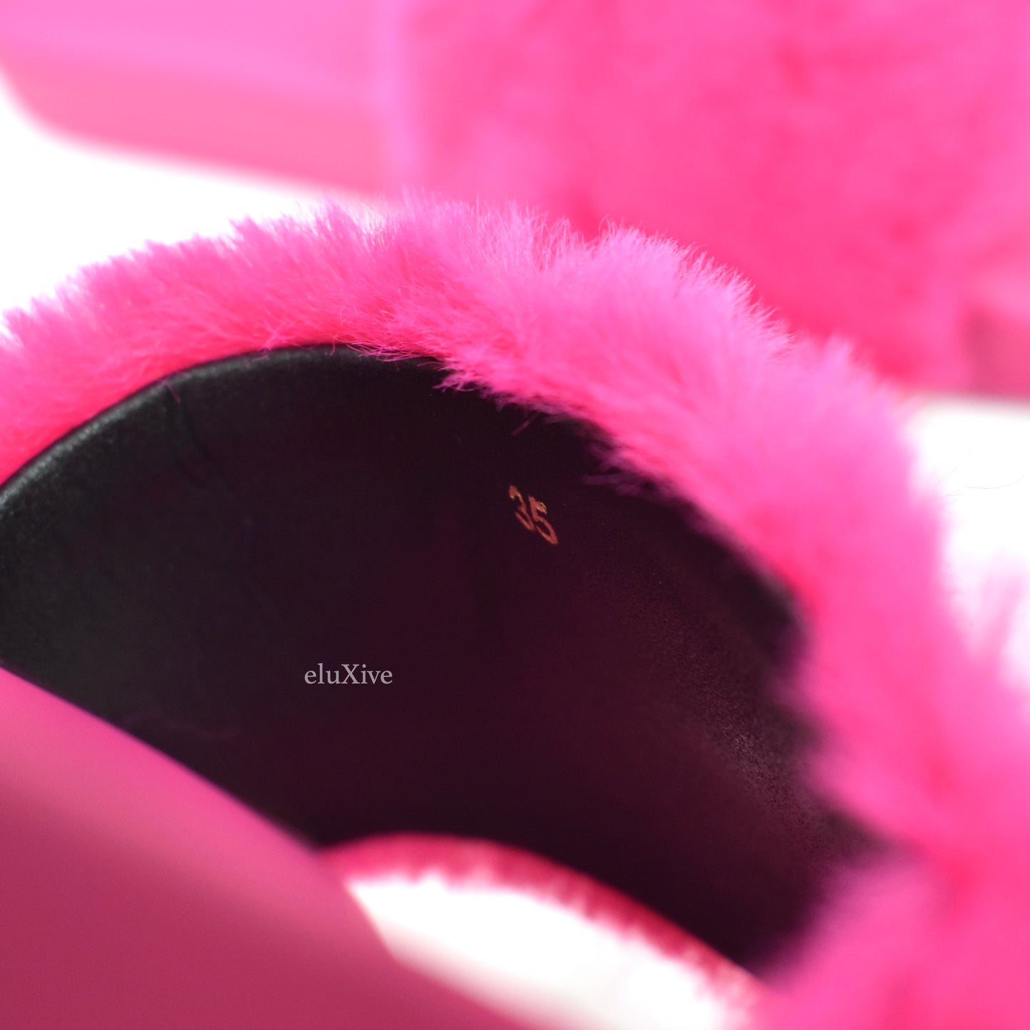 Versace - Hot Pink Faux Fur La Medusa Logo Slides