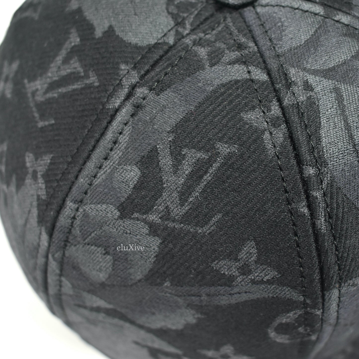 Louis Vuitton - Black Woven Flowers Monogram Hat